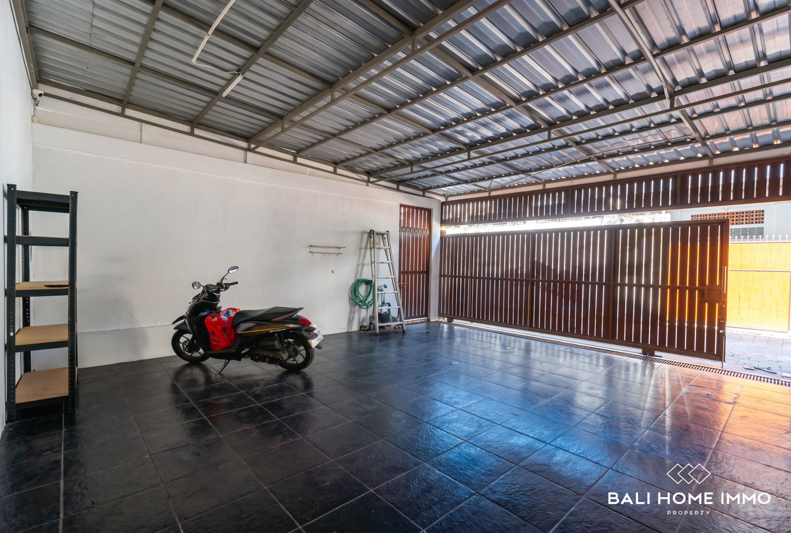 3 BEDROOM VILLA FOR SALE IN BALI CANGGU-BERAWA view 34