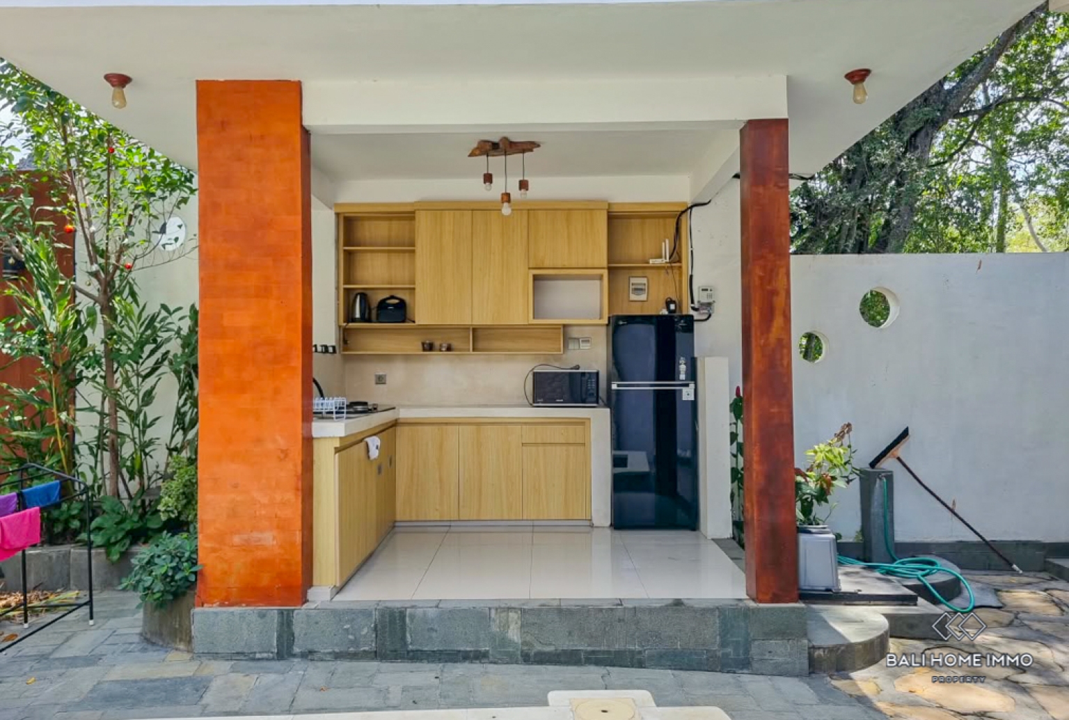 Villa de 3 chambres à louer à l'année à Bali Canggu, côté résidentiel view 5