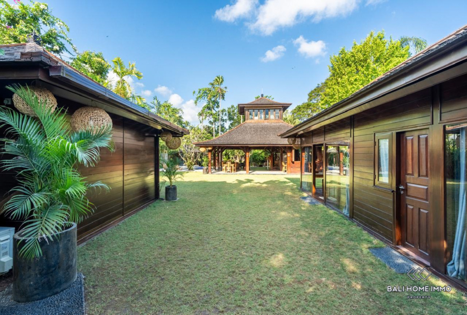 3 Bedroom Villa for Yearly Rental in Berawa view 20