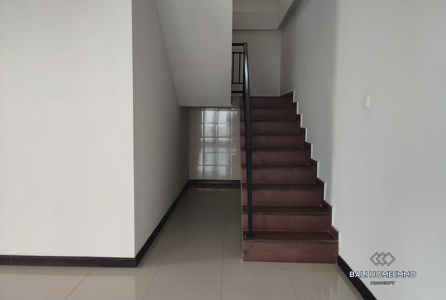 3 Bedroom Villa For Yearly Rental in Berawa view 5