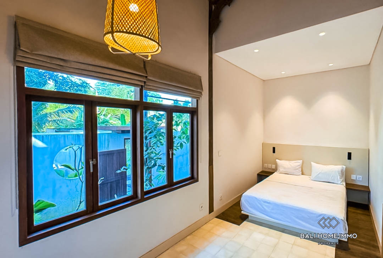 3 bedroom villa with garden and jungle view for sale and rent in mas ubud view 11