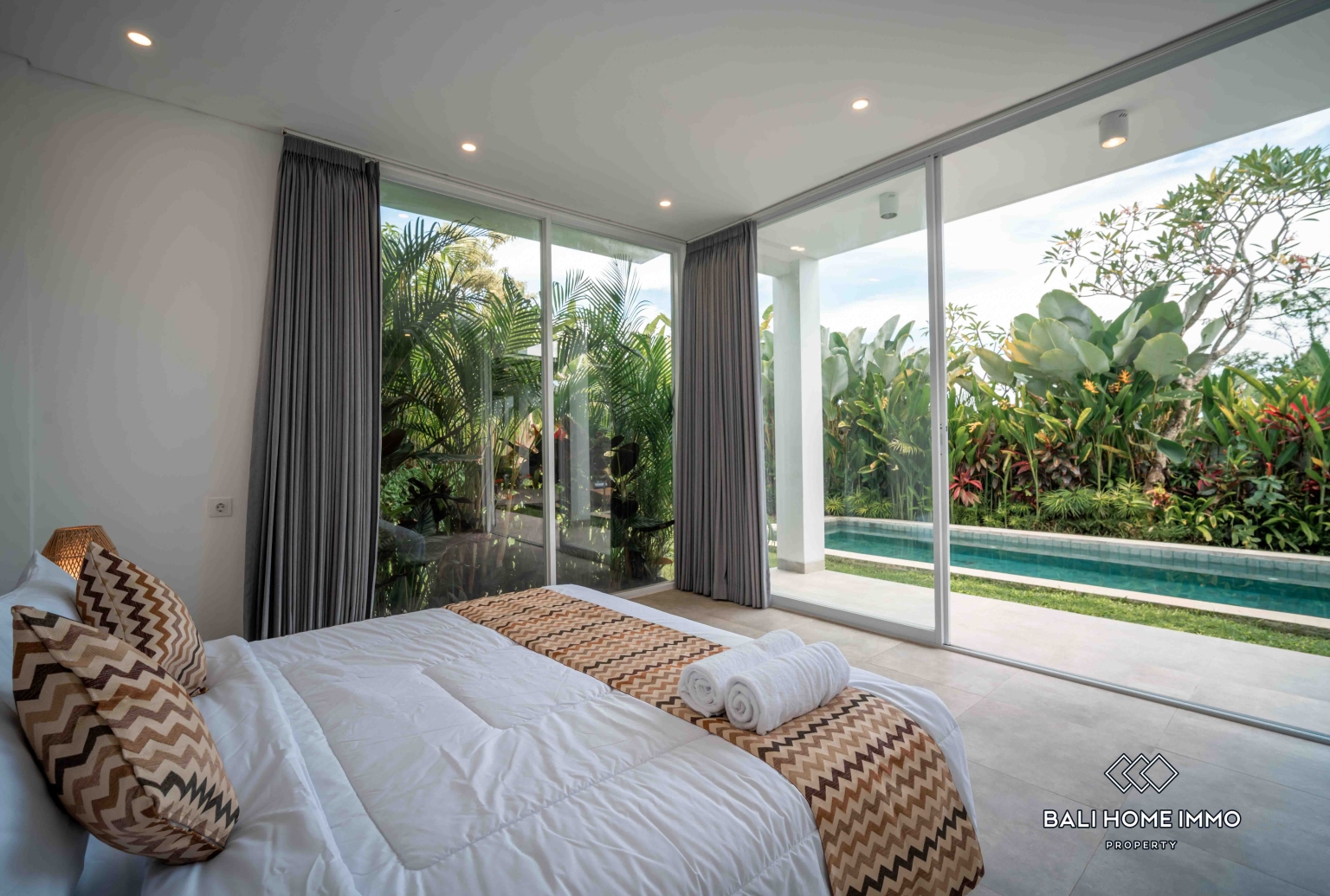 3 bedroom villa with ricefield view for sale in Lodtunduh Ubud view 7