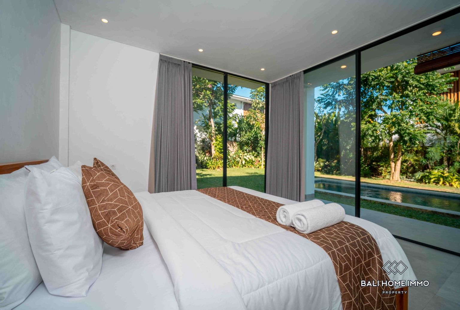 3 bedroom villa with ricefield view for sale in Lodtunduh Ubud view 13