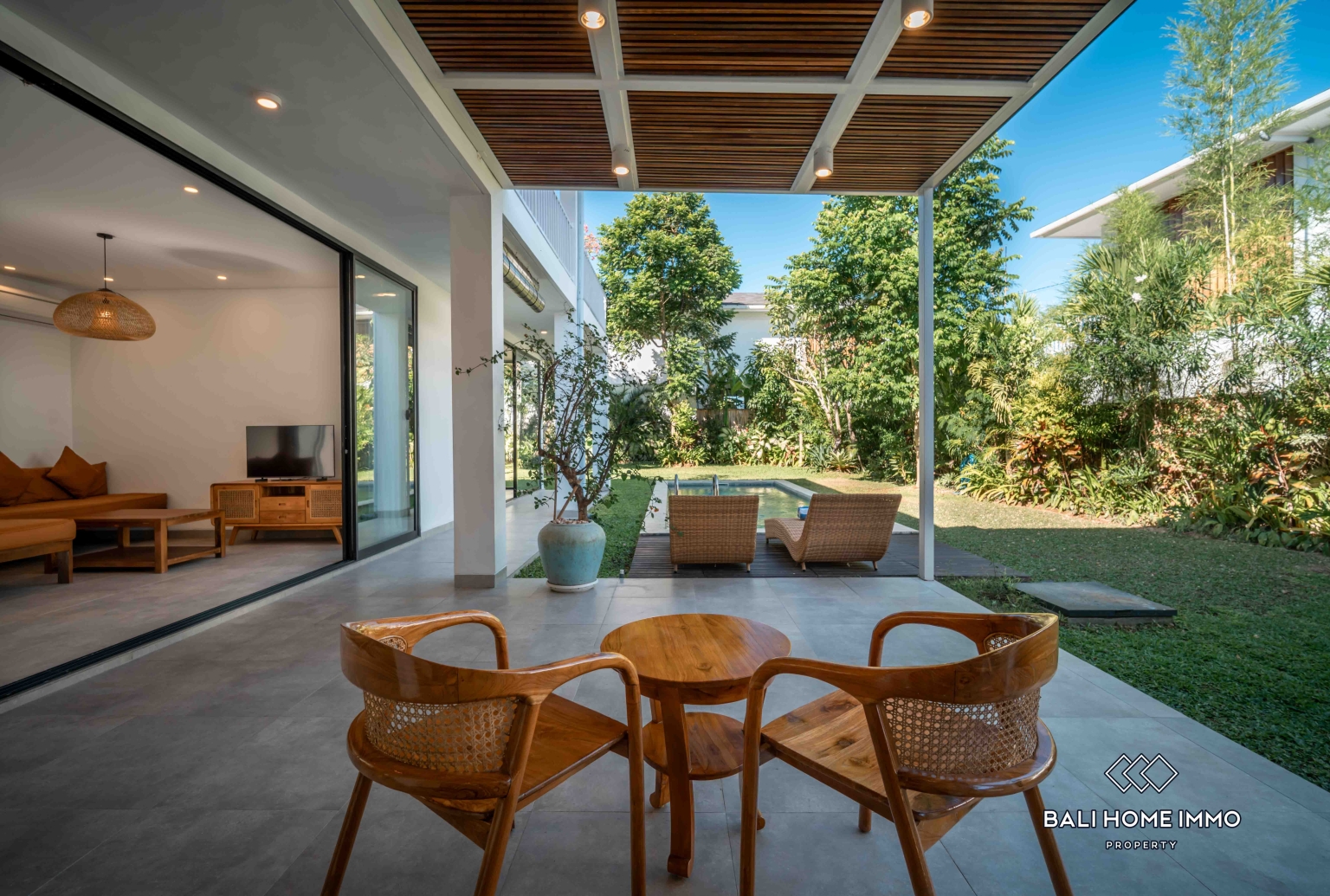 3 bedroom villa with ricefield view for sale in Lodtunduh Ubud view 2