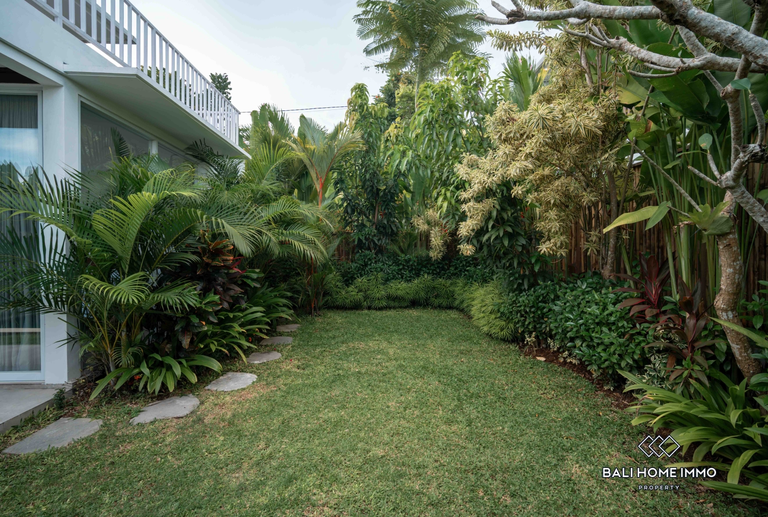 3 bedroom villa with ricefield view for sale in Lodtunduh Ubud view 23