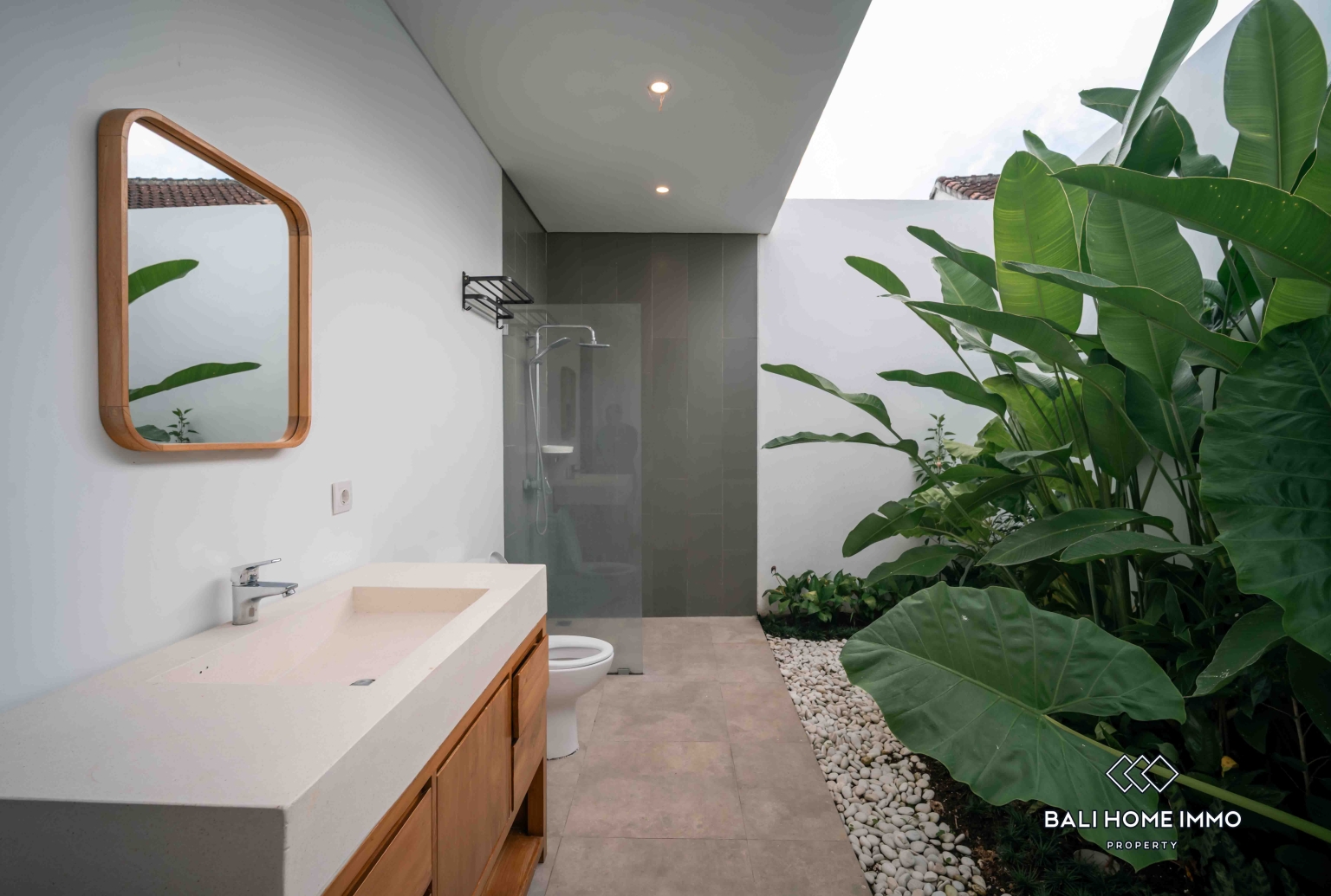 3 bedroom villa with ricefield view for sale in Lodtunduh Ubud view 13