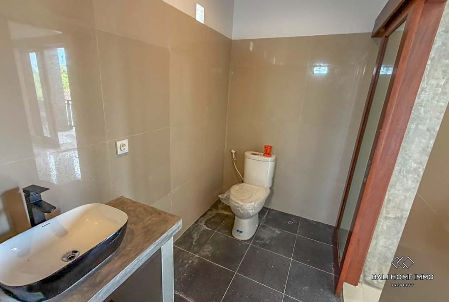 3 Bedrooms family villa for long term rental in Bali Pererenan Tumbak Bayuh view 14