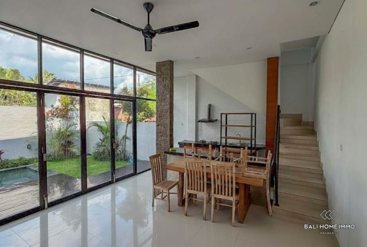 3 Bedrooms family villa for long term rental in Bali Pererenan Tumbak Bayuh view 3