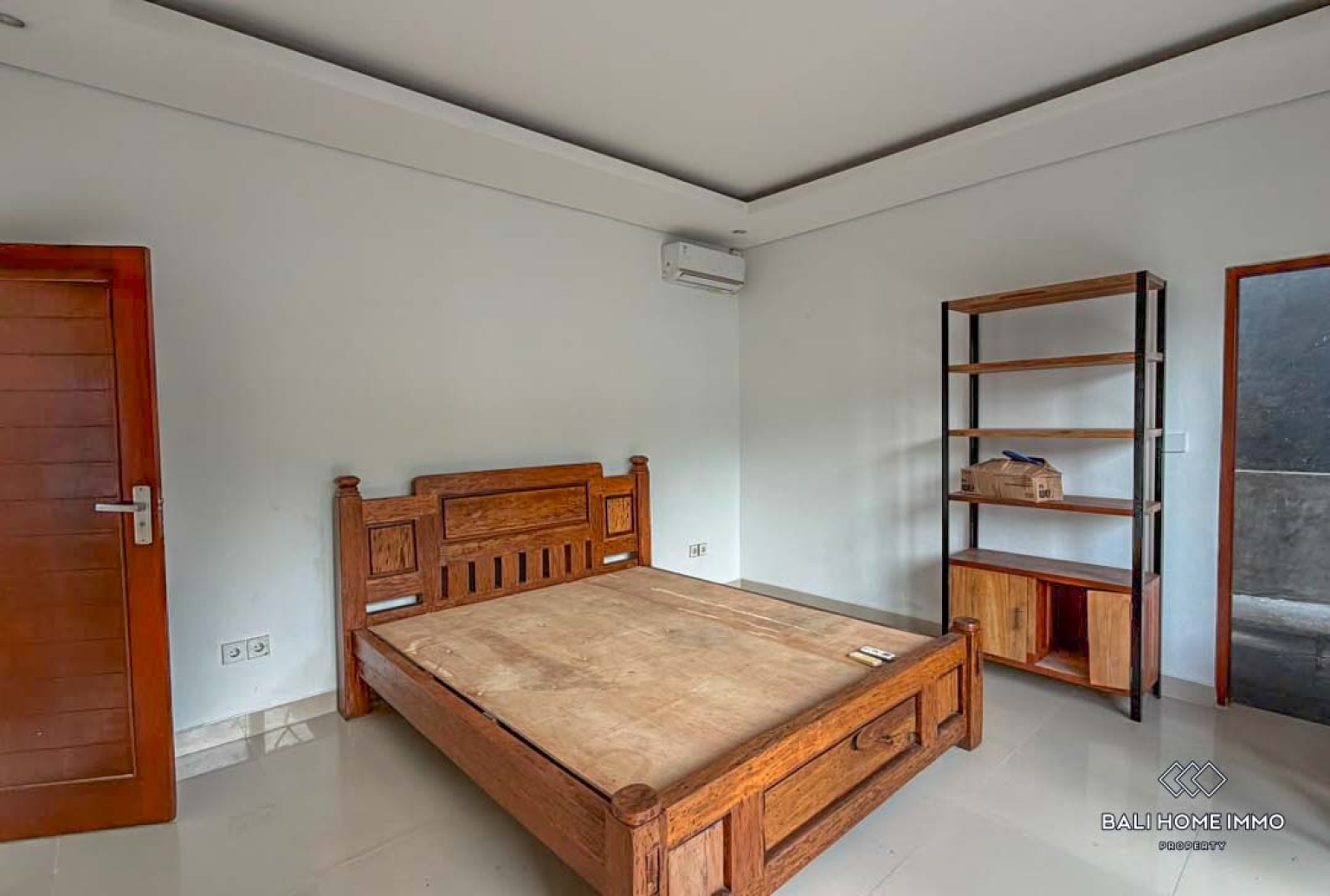 3 Bedrooms family villa for long term rental in Bali Pererenan Tumbak Bayuh view 10