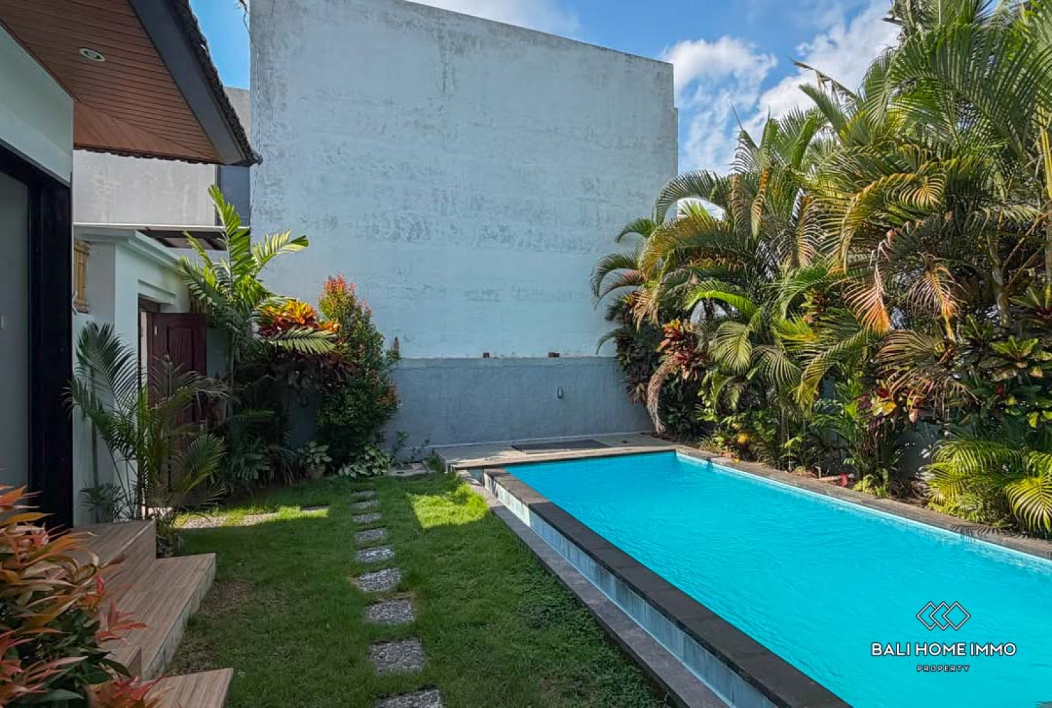 Villa familiale de 3 chambres à louer à long terme à Bali, Pererenan Tumbak Bayuh view 18