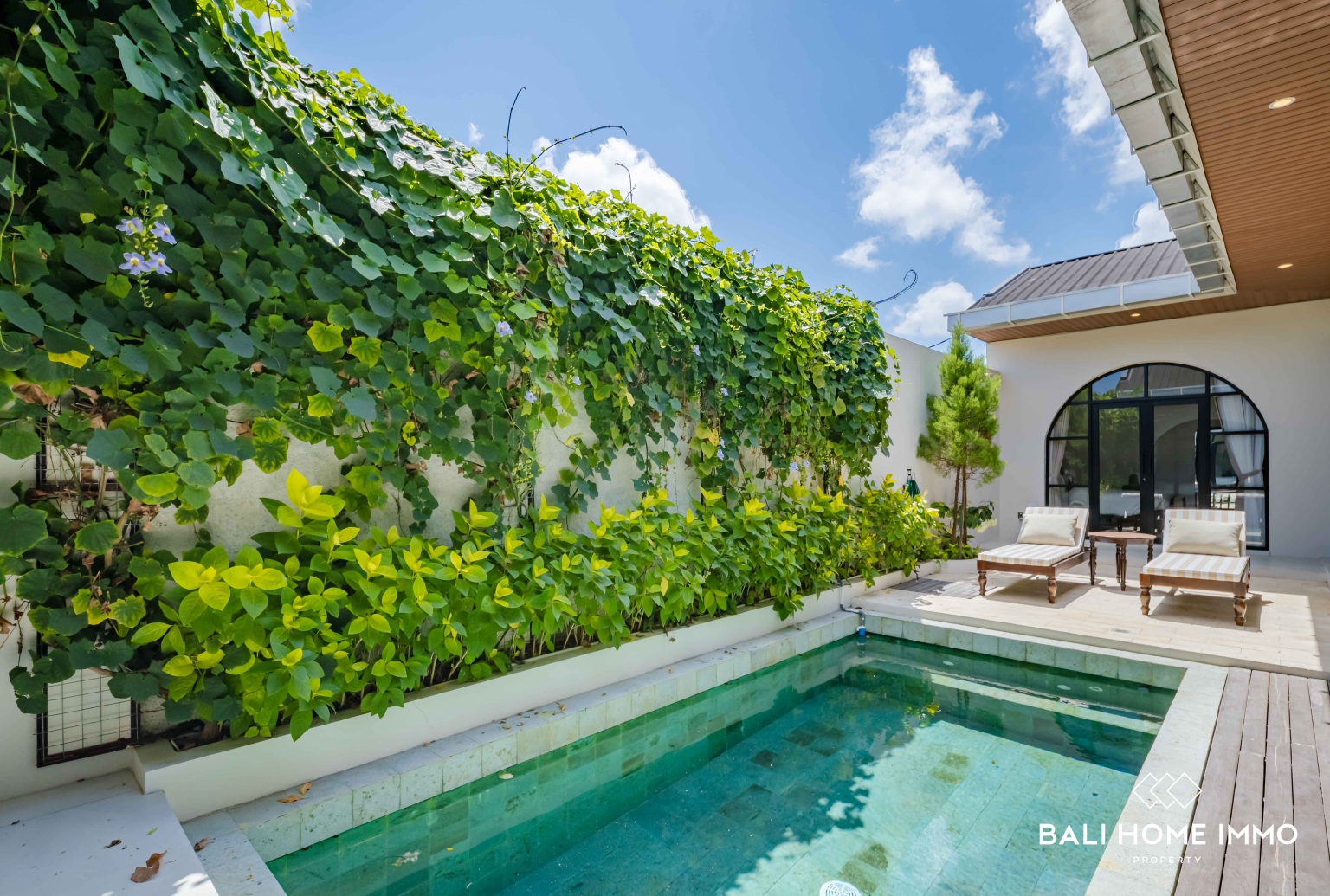 Villa de 3 chambres à vendre à Bali Jimbaran view 3