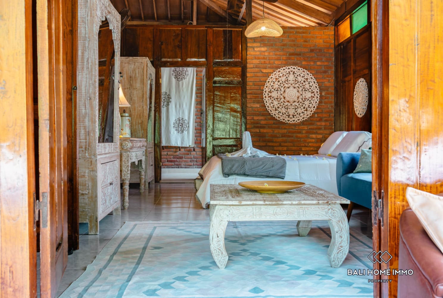 3 BEDROOMS VILLA WITH RIVER VIEW IN SUKAWATI view 12