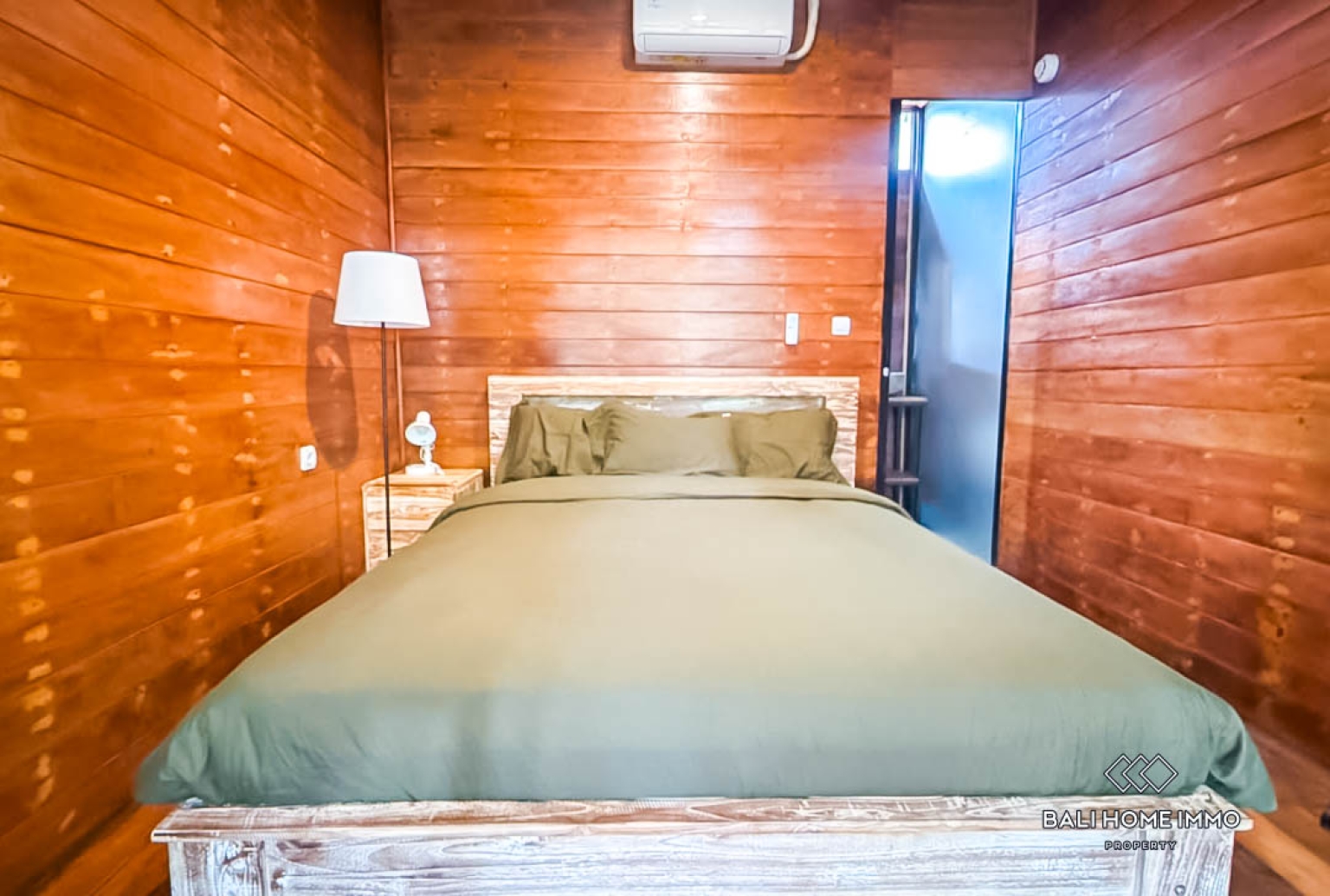 3 Bedrooms Wooden Villa For Sale and Rental near Green School view 9