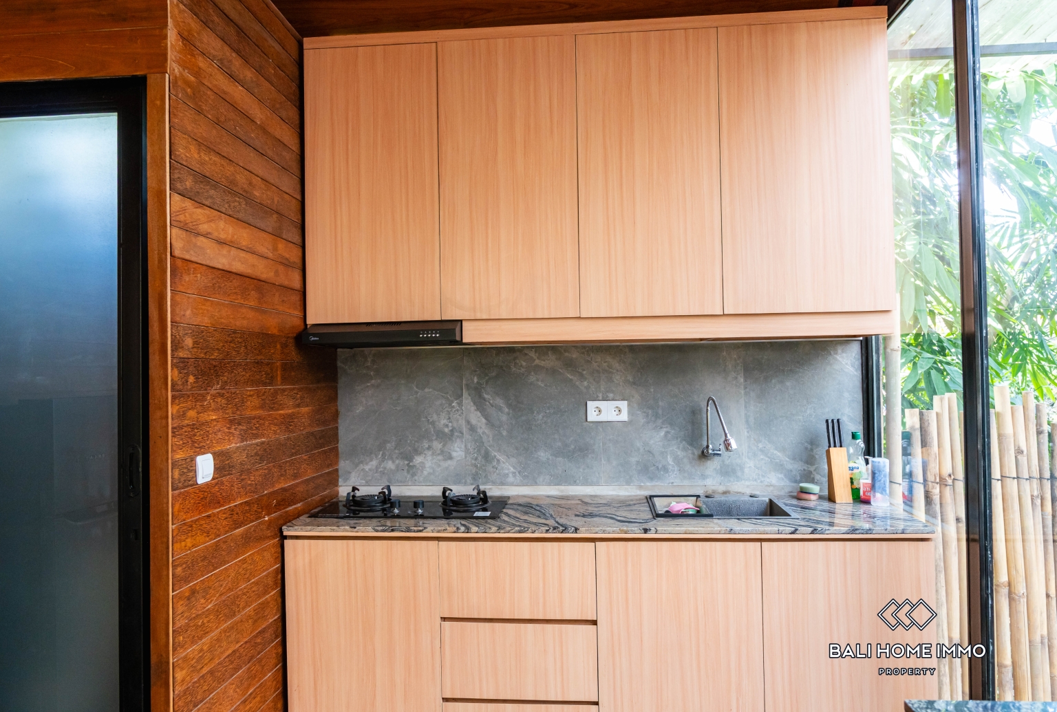 3 Bedrooms Wooden Villa For Sale and Rental near Green School view 6