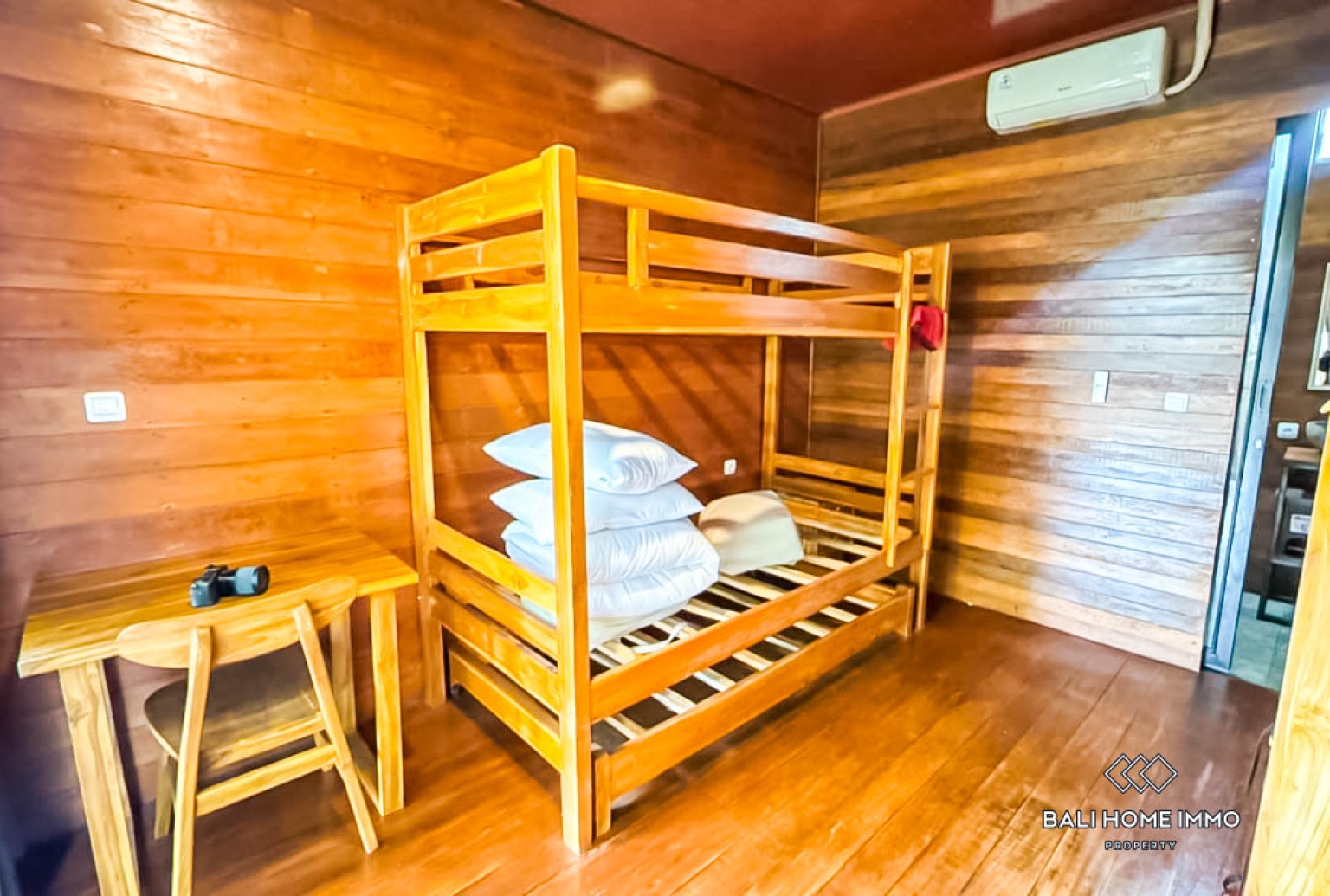 3 Bedrooms Wooden Villa For Sale and Rental near Green School view 13