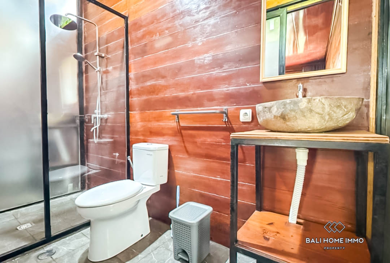 3 Bedrooms Wooden Villa For Sale and Rental near Green School view 14