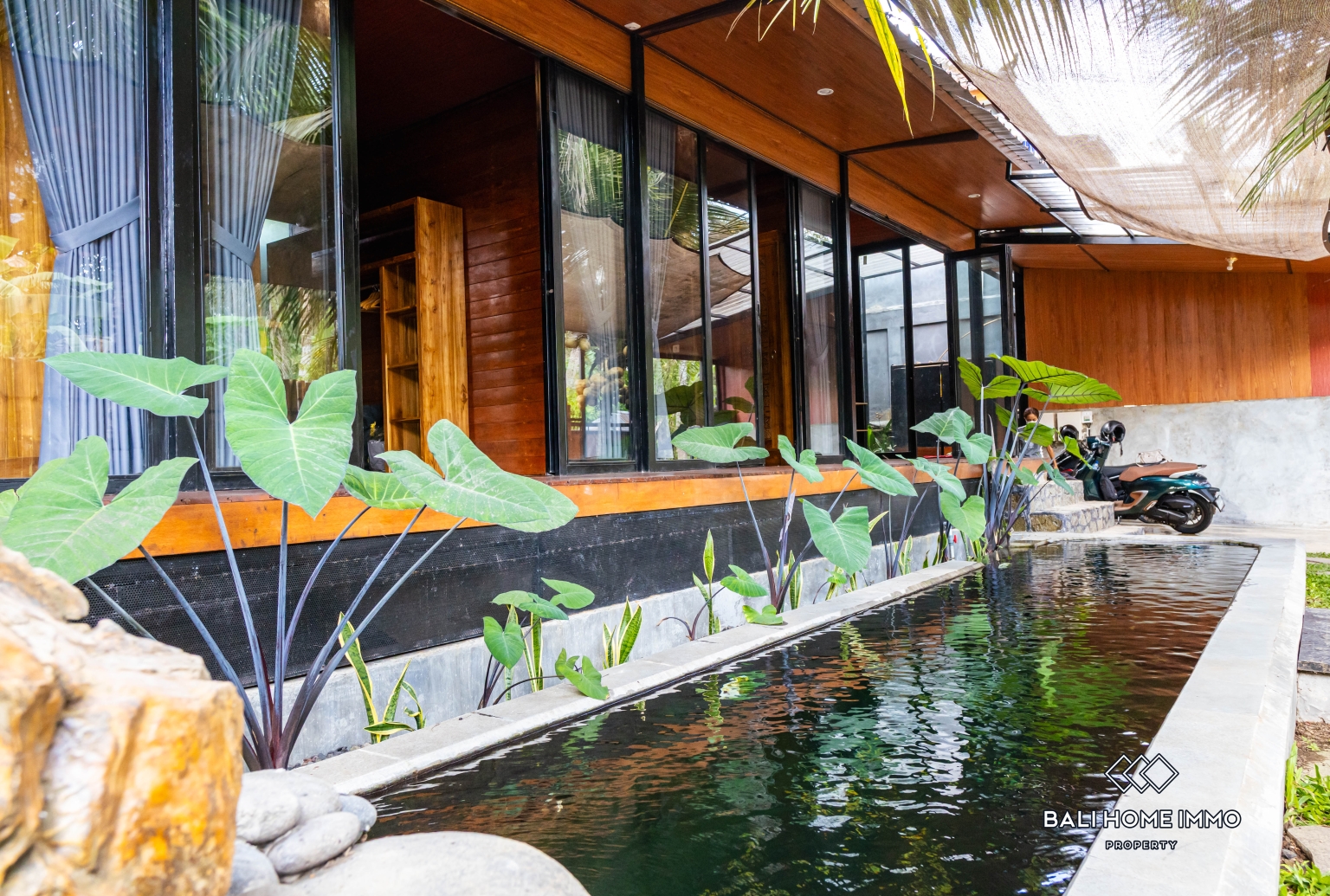 3 Bedrooms Wooden Villa For Sale and Rental near Green School view 16