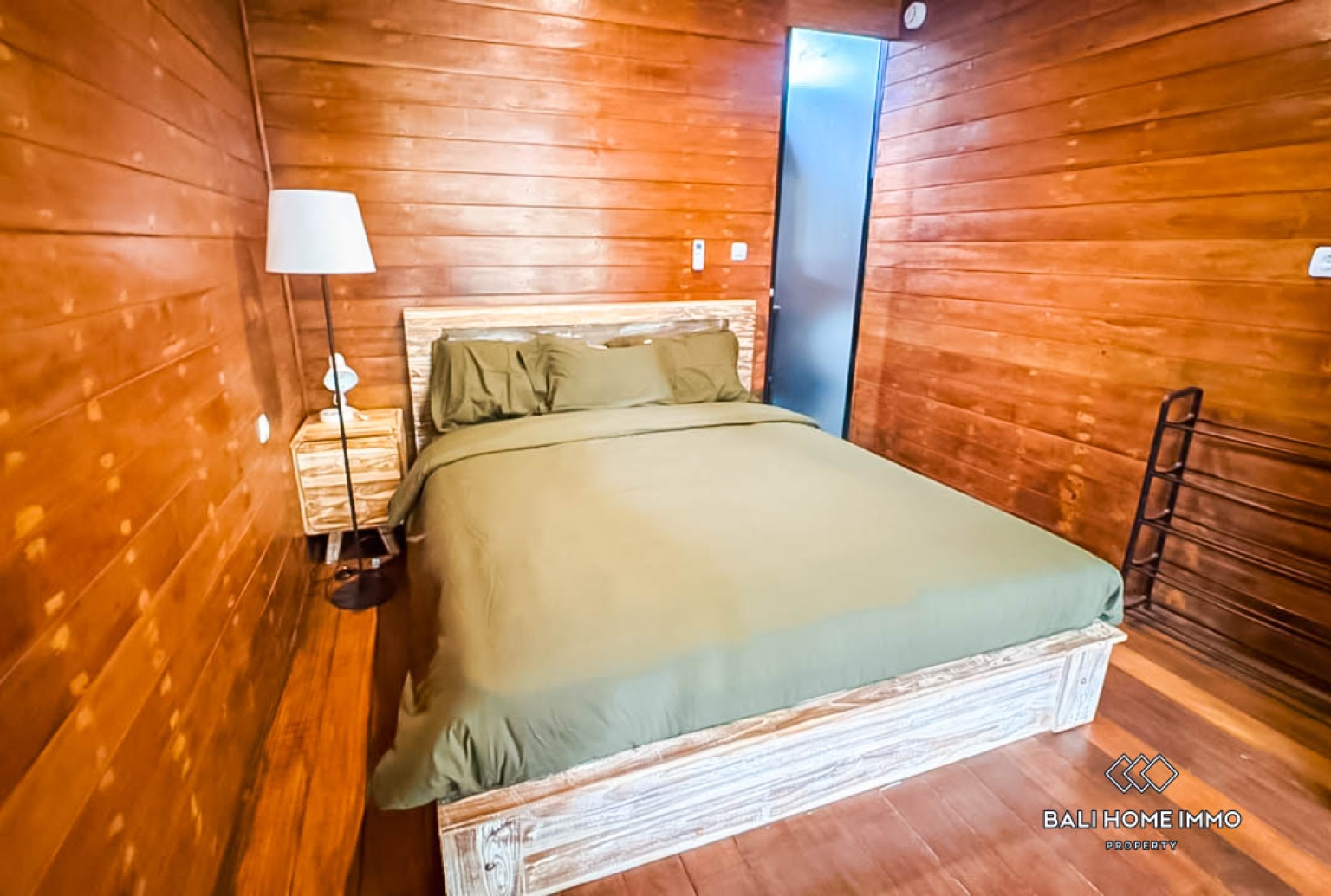 3 Bedrooms Wooden Villa For Sale and Rental near Green School view 8