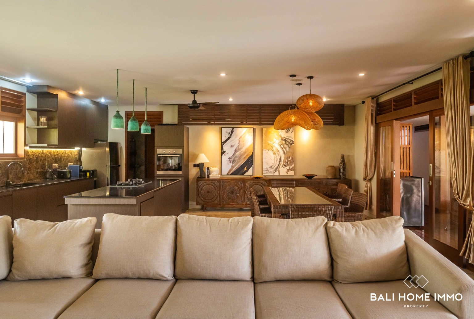3 units villa with total 7 bedroom for sale and rental in Bali Pererenan view 8