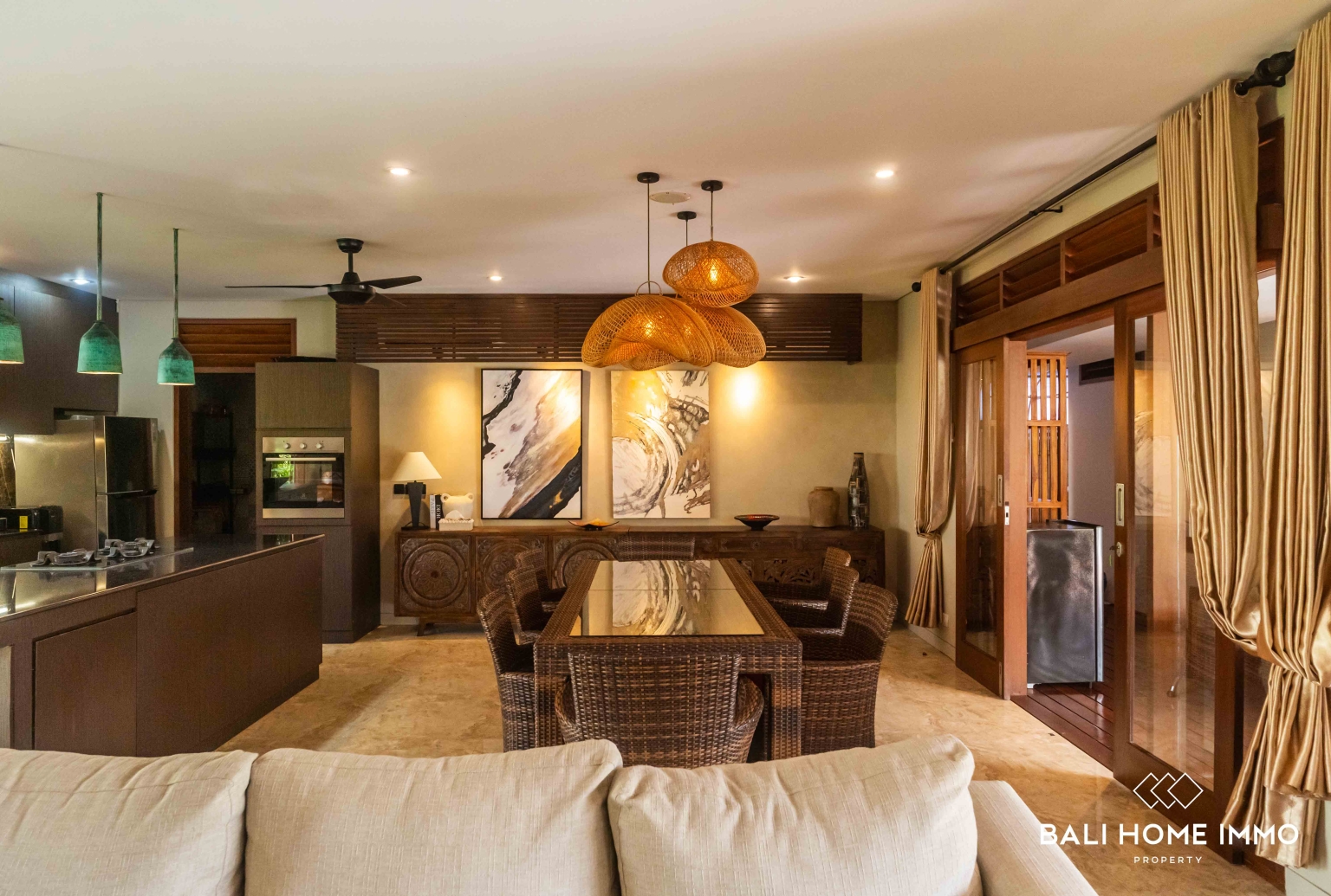 3 units villa with total 7 bedroom for sale and rental in Bali Pererenan view 9