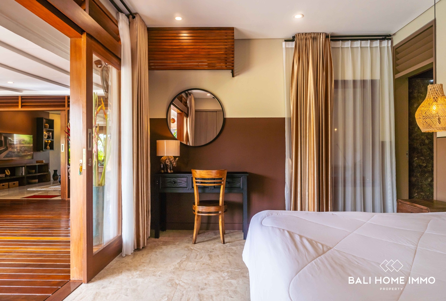 3 units villa with total 7 bedroom for sale and rental in Bali Pererenan view 20