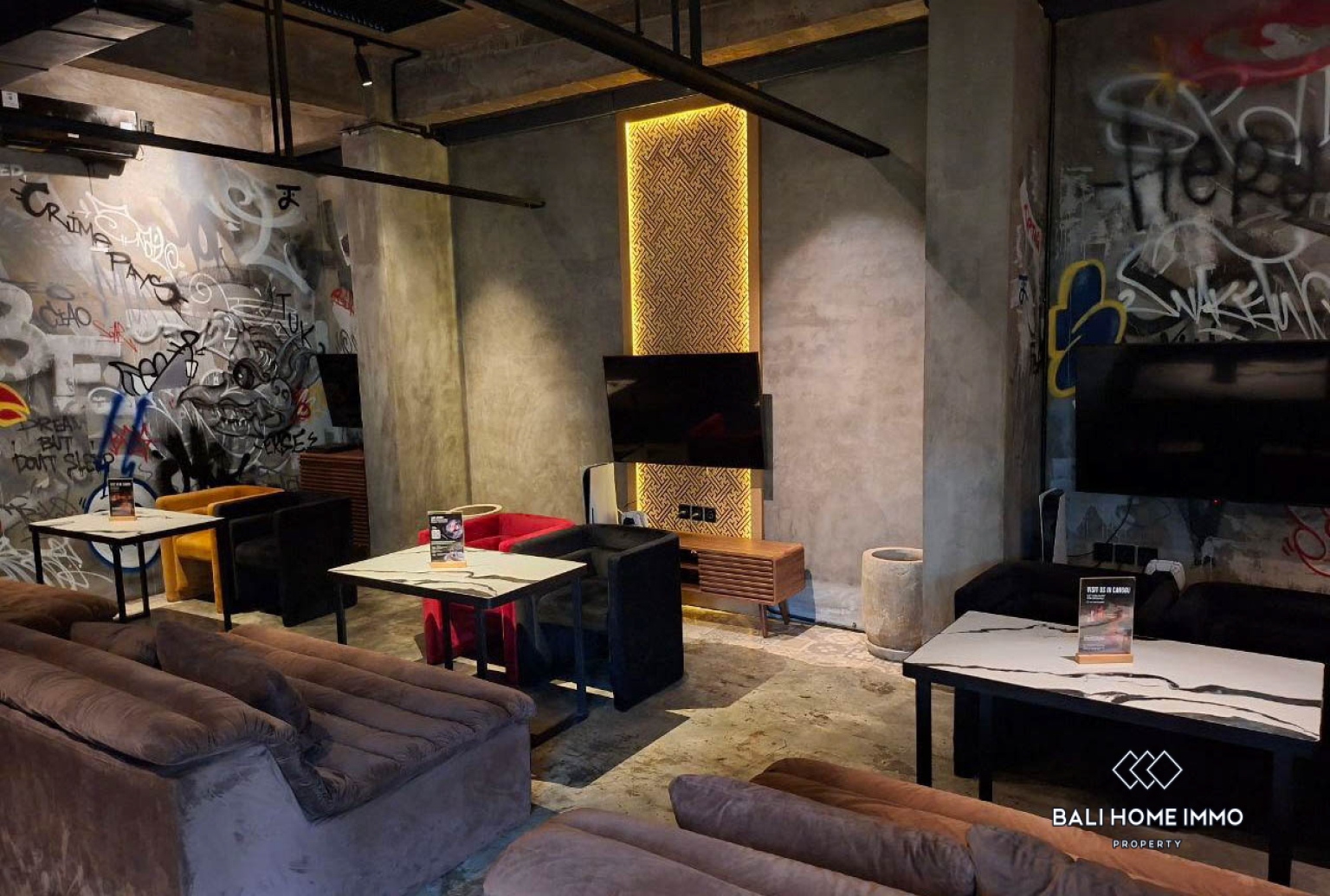 3rd Floor commercial space for sale in ubud centre view 2