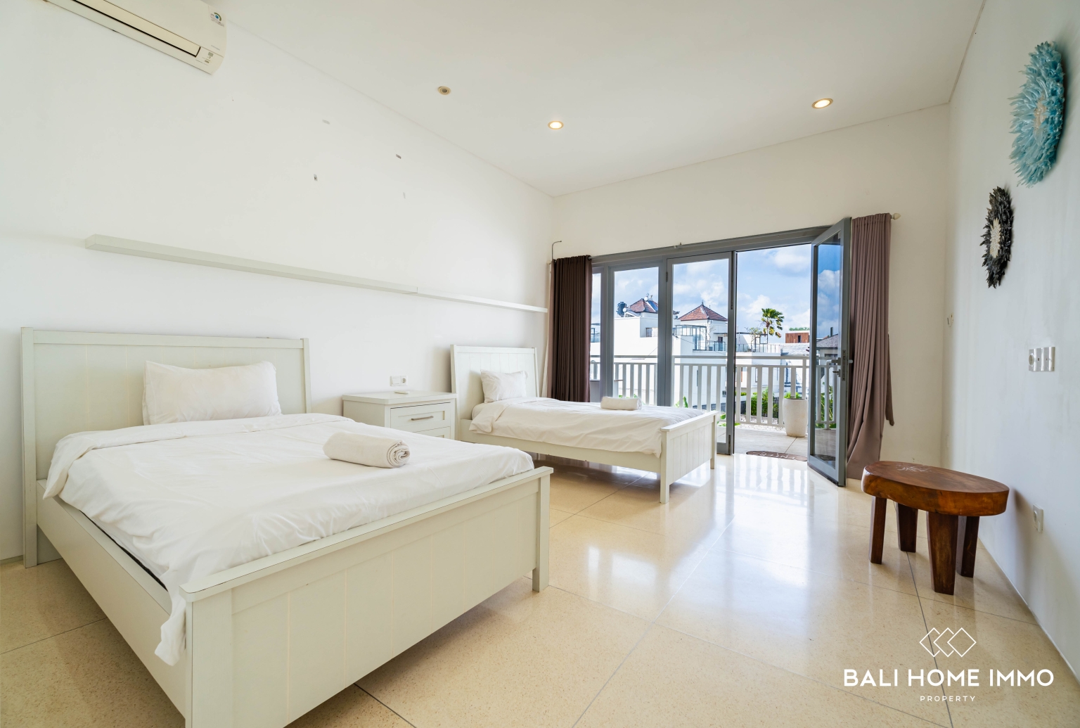 4 Bedroom Family Villa for Rent in Bali Canggu Berawa view 22