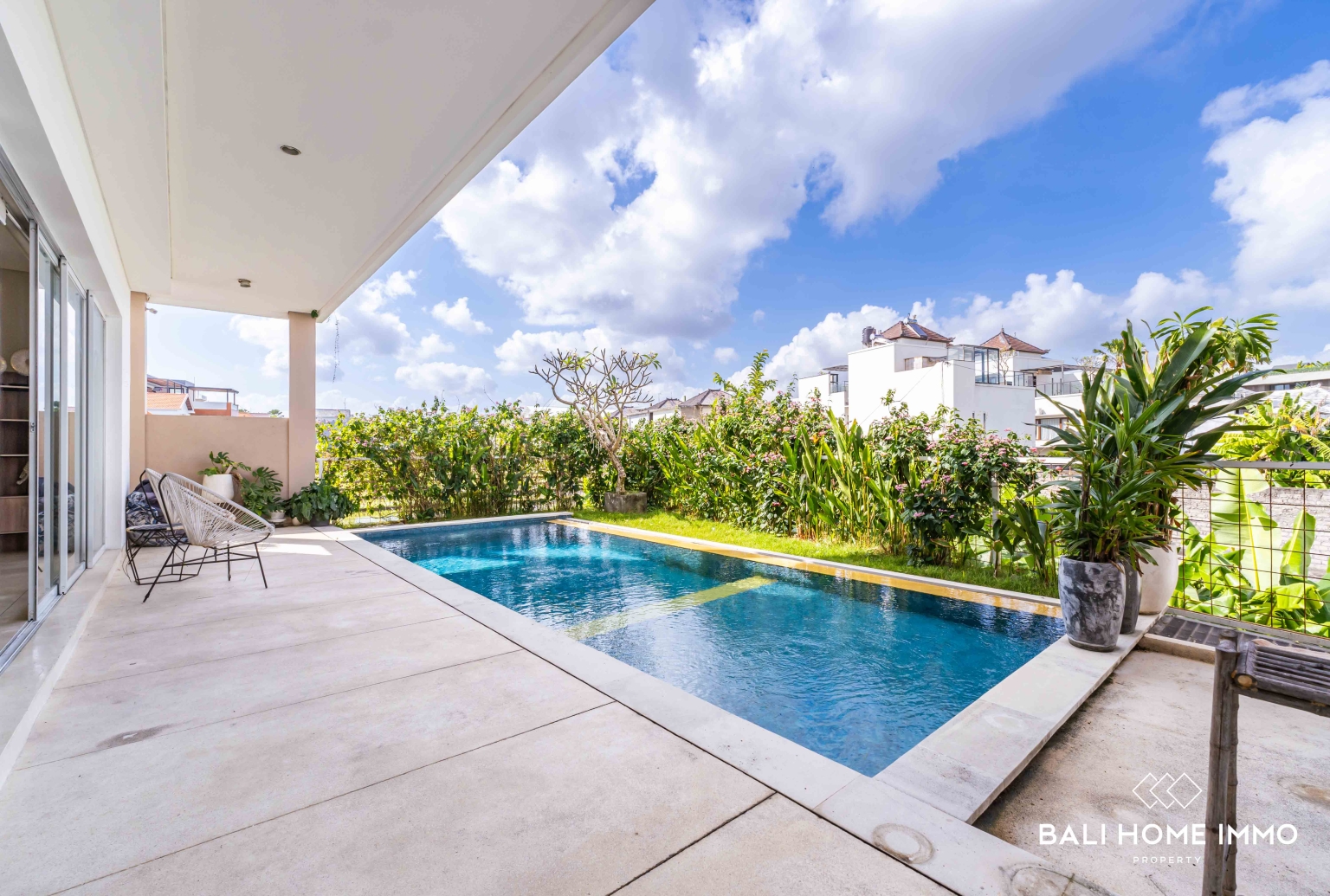 4 Bedroom Family Villa for Rent in Bali Canggu Berawa view 31