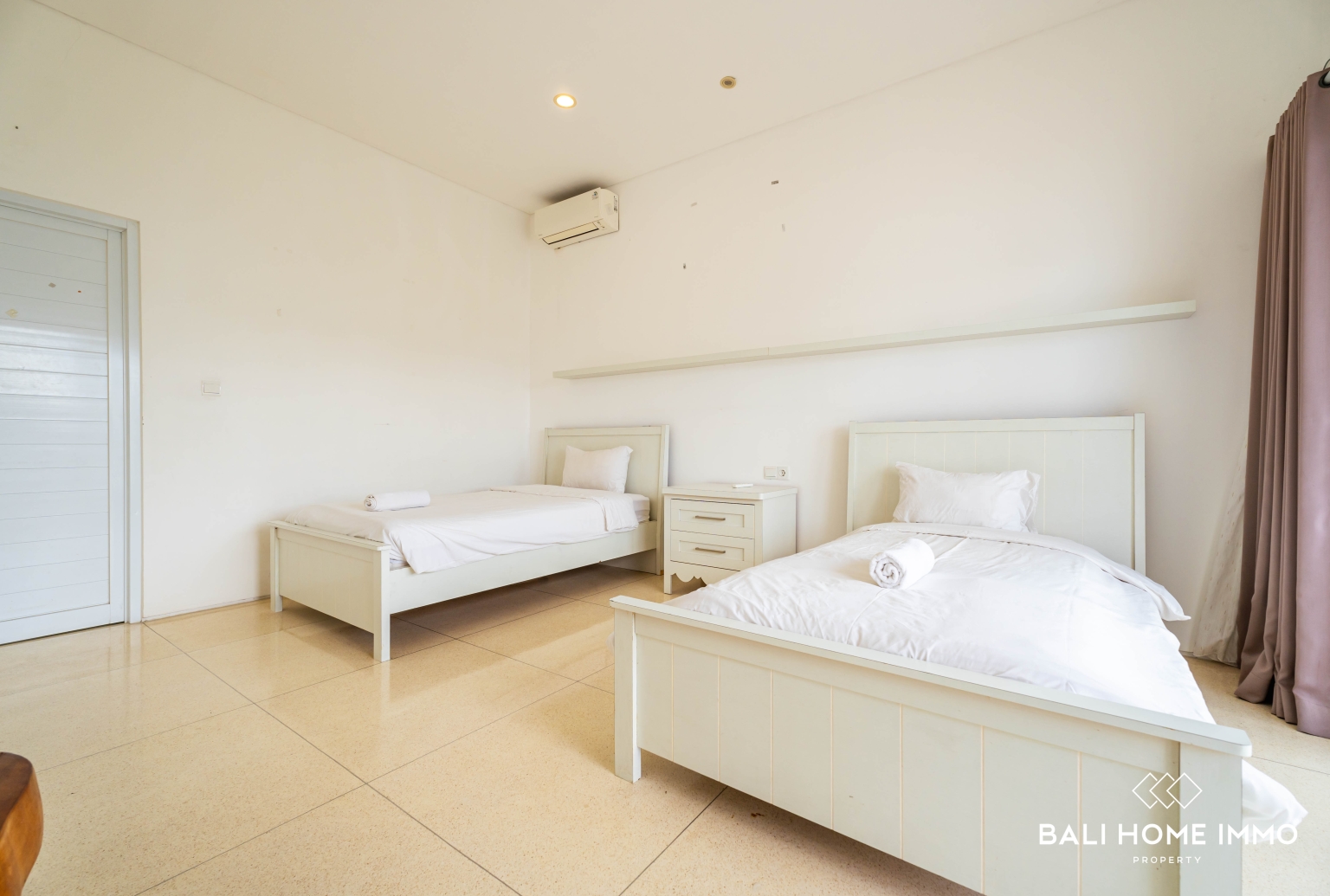 4 Bedroom Family Villa for Rent in Bali Canggu Berawa view 21
