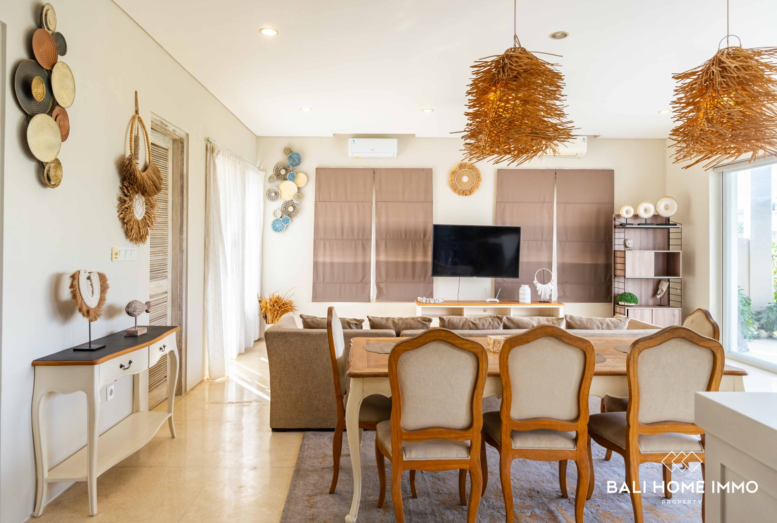4 Bedroom Family Villa for Rent in Bali Canggu Berawa view 9