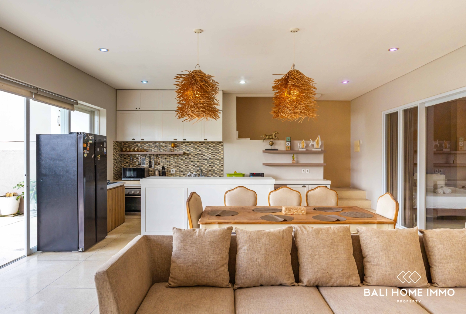 4 Bedroom Family Villa for Rent in Bali Canggu Berawa view 7