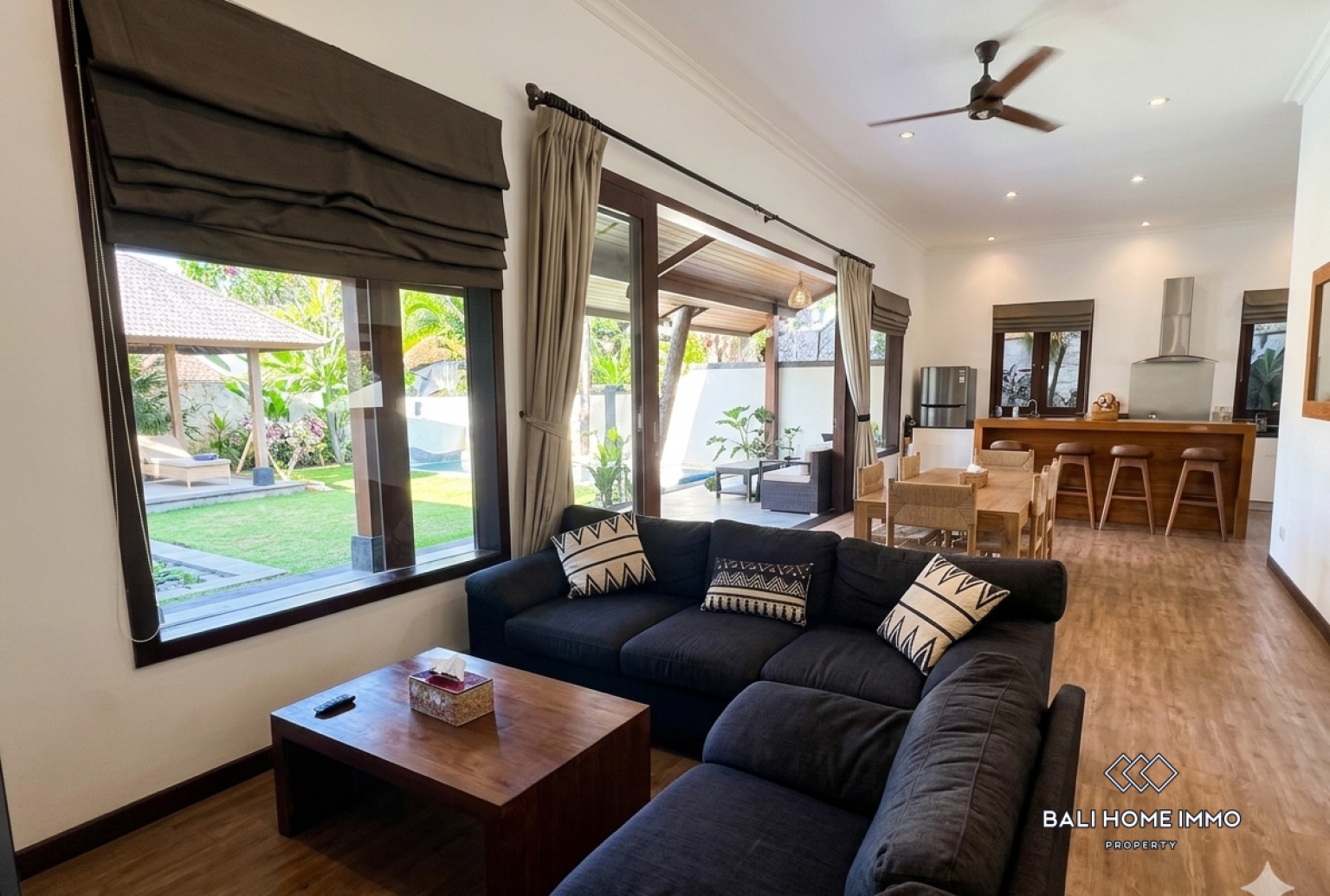 4 Bedroom Family Villa for Rent in Pererenan Northside view 4