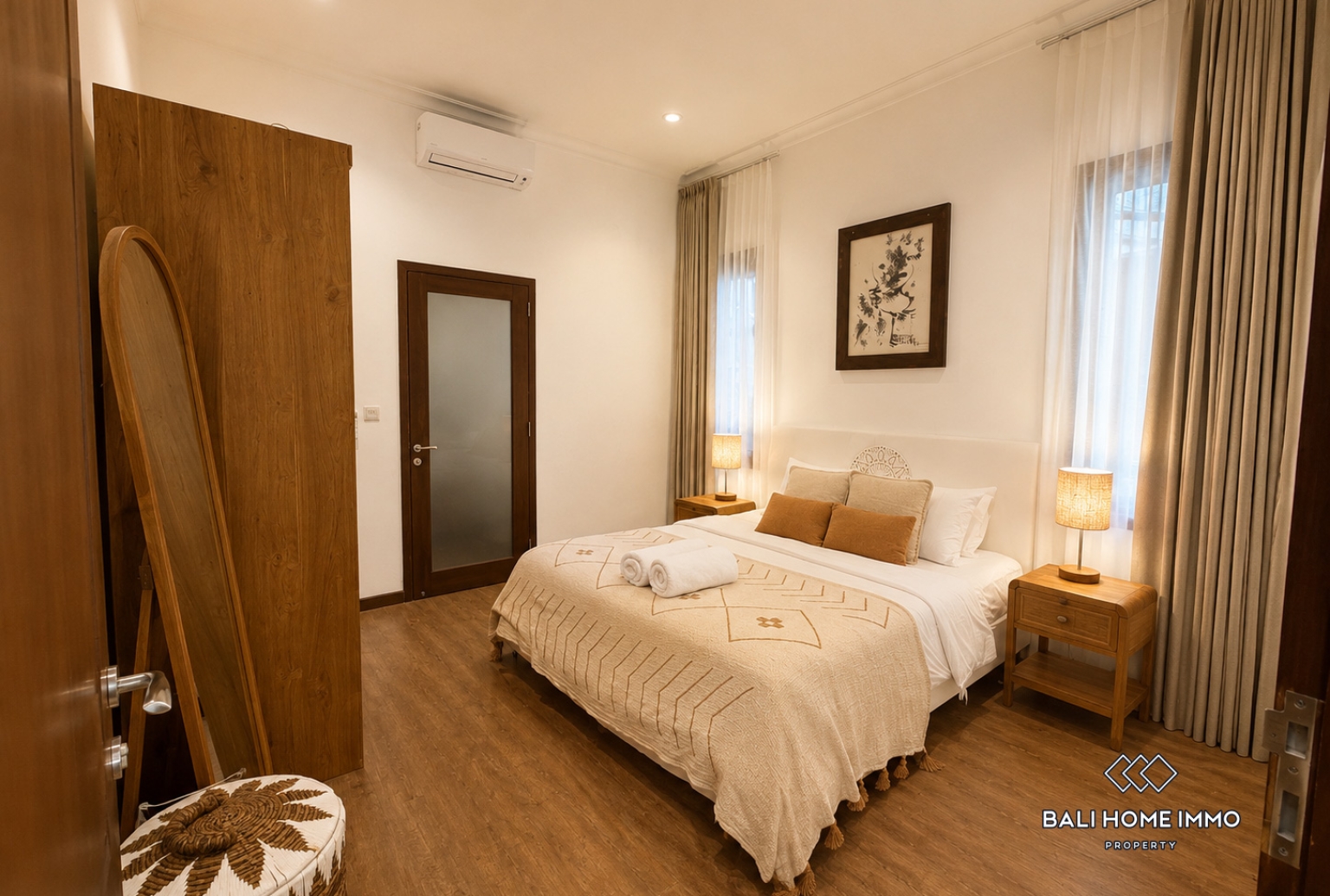 4 Bedroom Family Villa for Rent in Pererenan Northside view 12