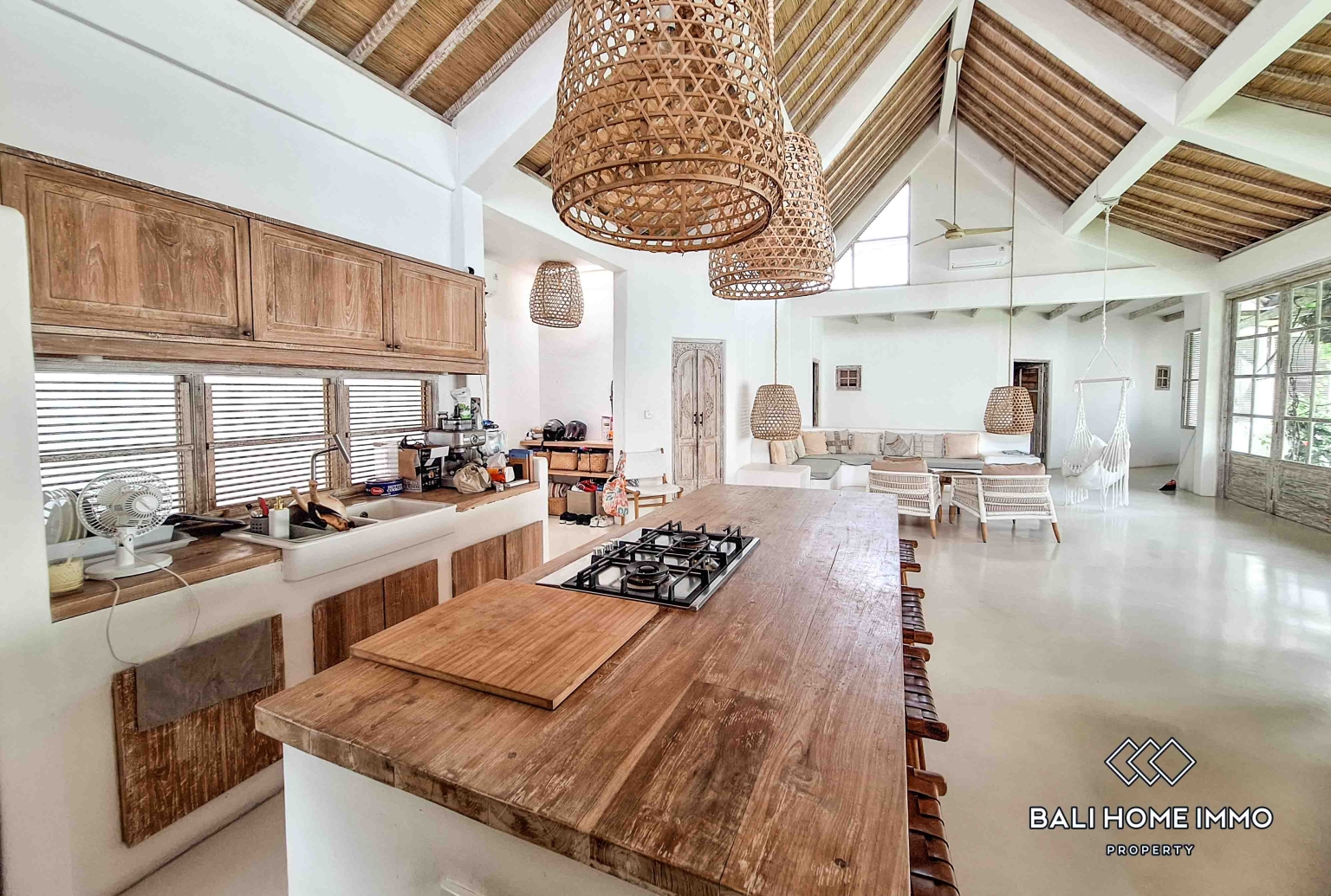 4 Bedroom Family Villa for Rent in Umalas view 8