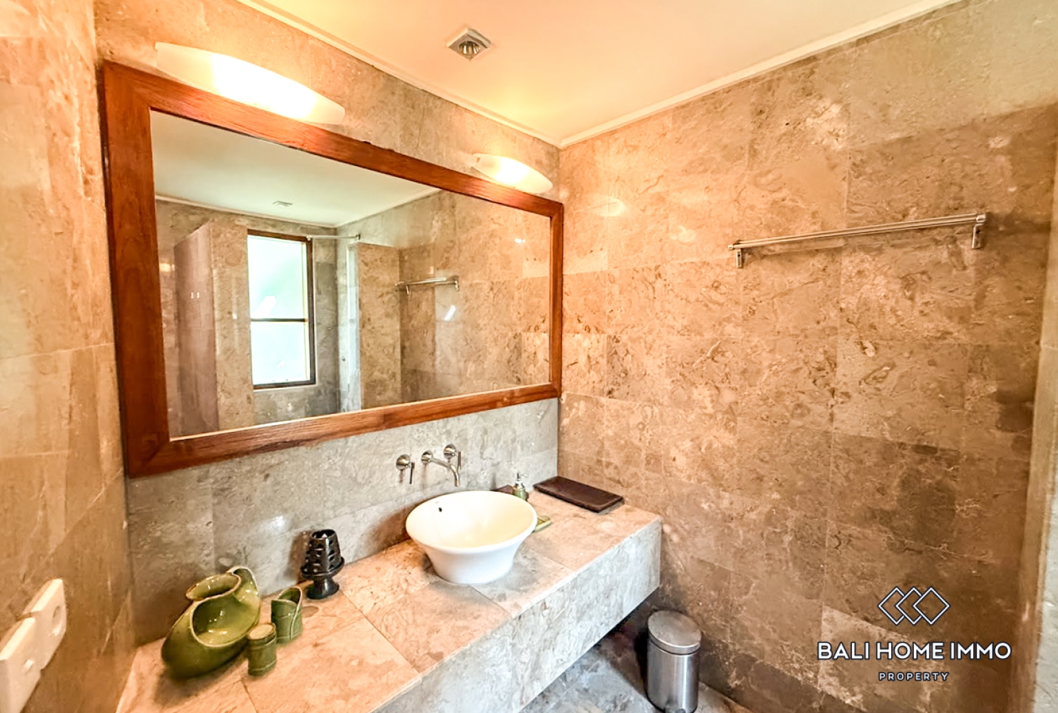 Villa Keluarga 4 Kamar untuk Disewa di Umalas view 15