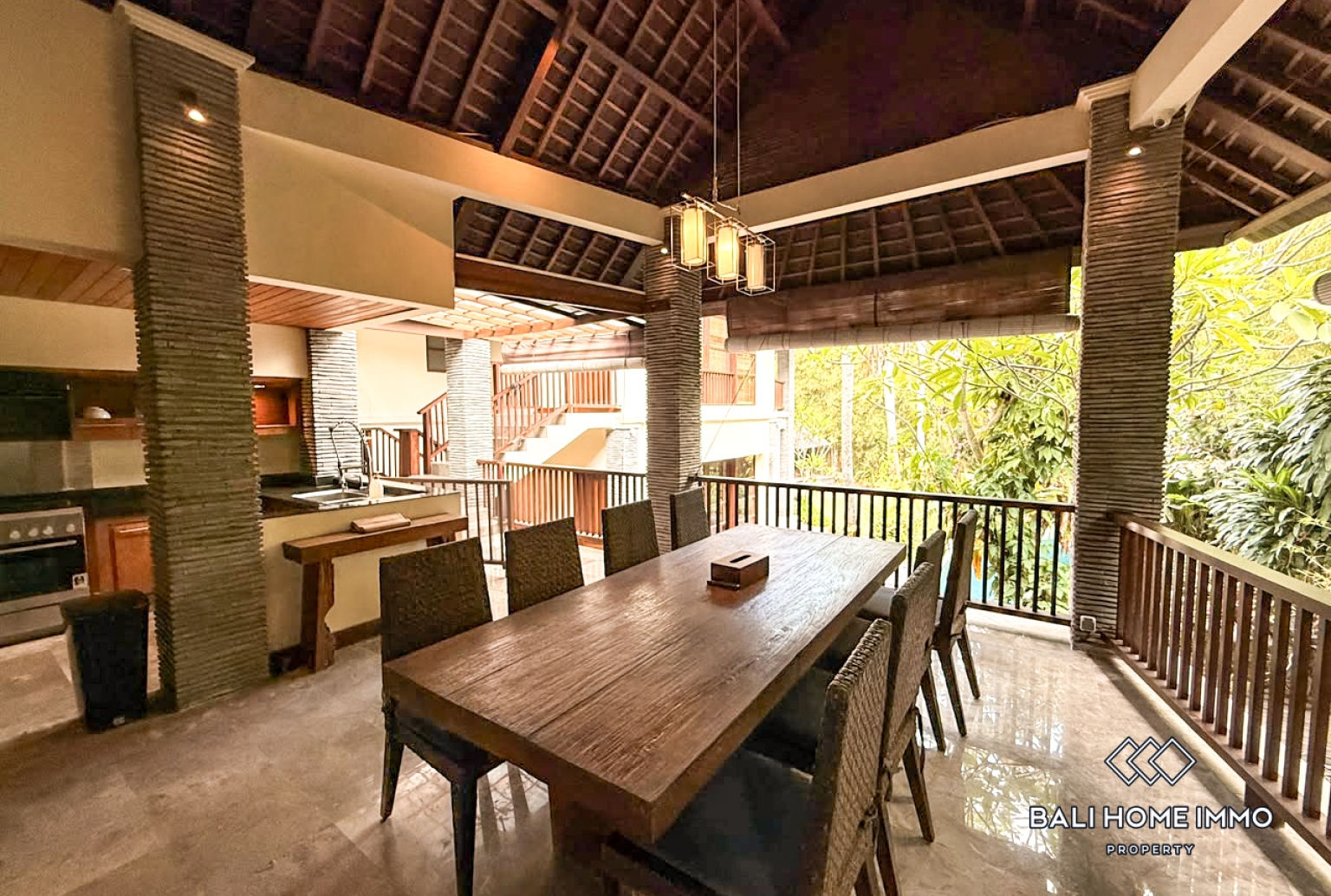 Villa Keluarga 4 Kamar untuk Disewa di Umalas view 5