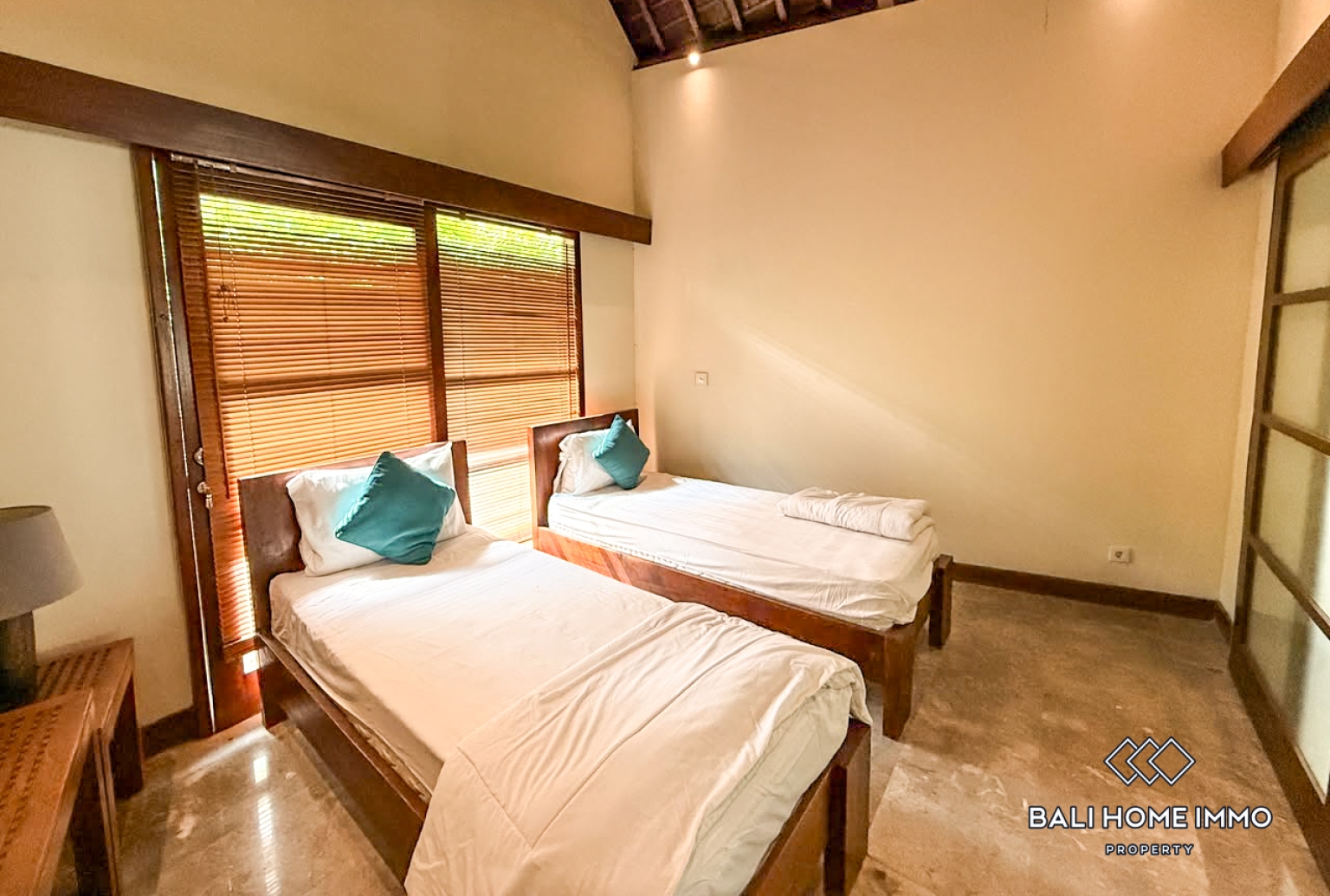 Villa Keluarga 4 Kamar untuk Disewa di Umalas view 12
