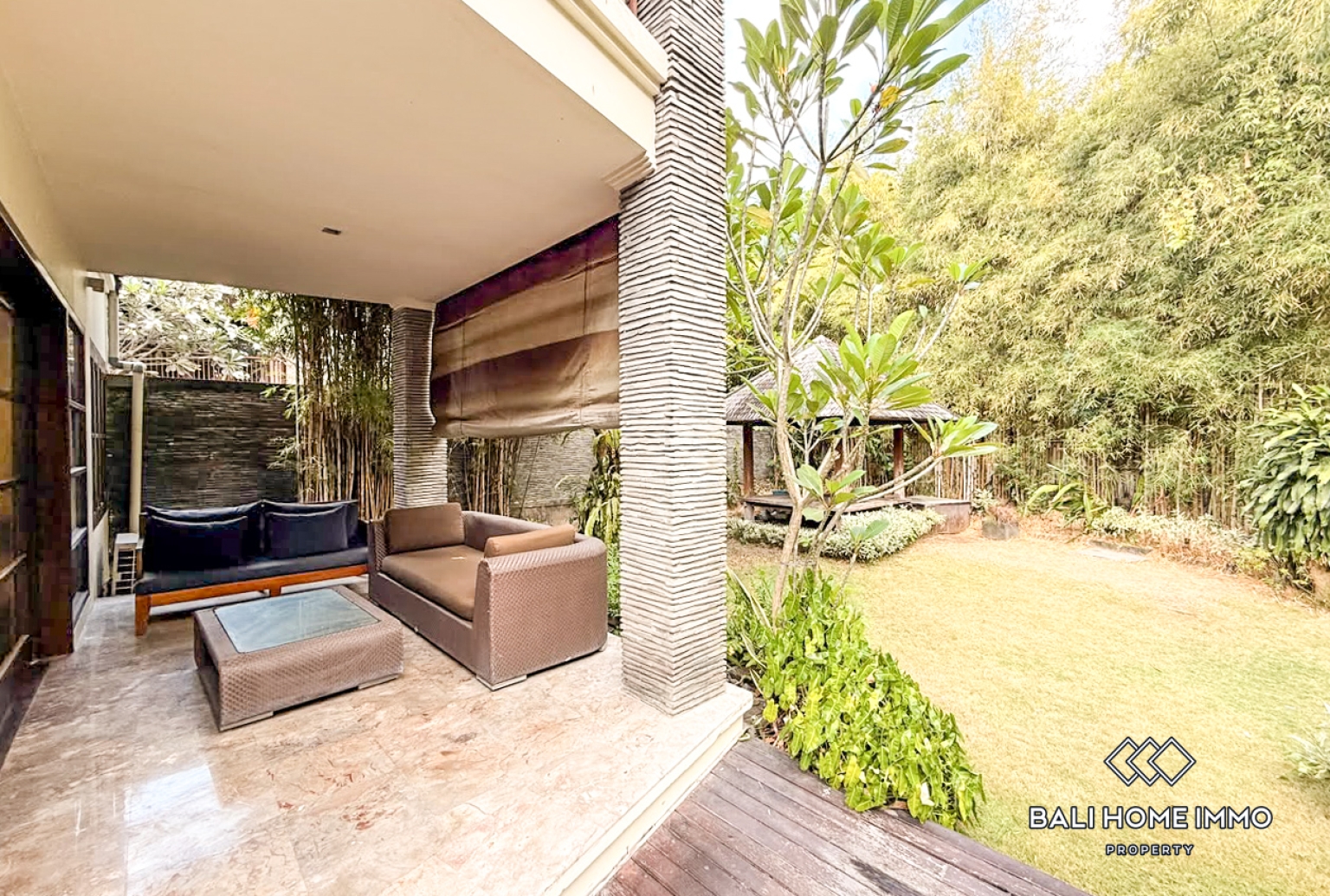 Villa Keluarga 4 Kamar untuk Disewa di Umalas view 2
