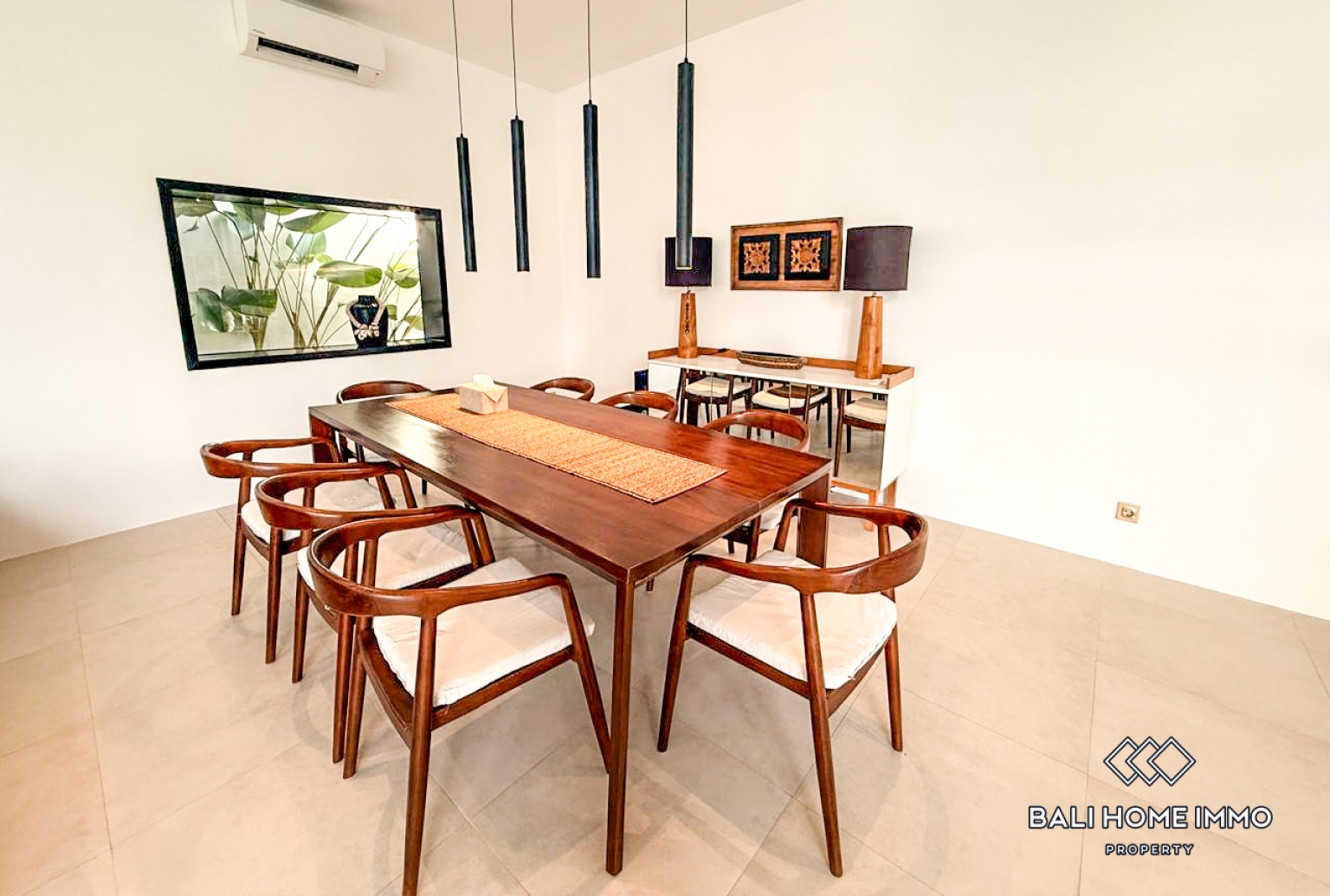 4 Bedroom Family Villa for Renty in Sanur view 7