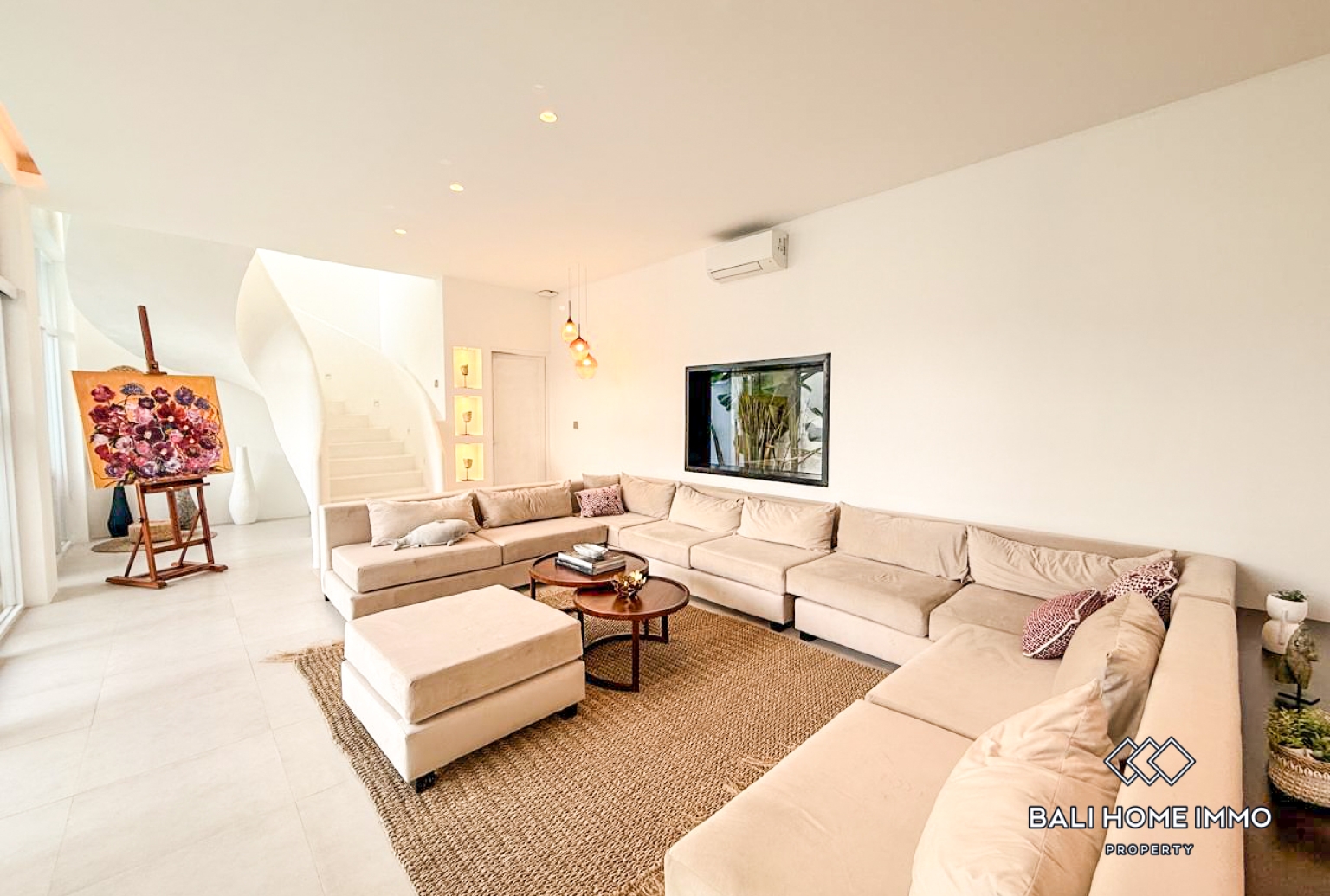 4 Bedroom Family Villa for Renty in Sanur view 4