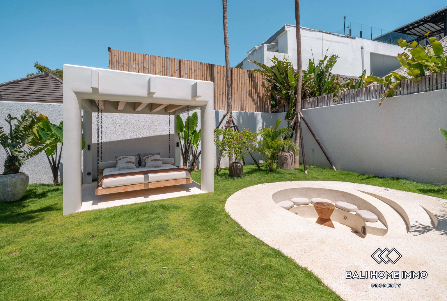 3 Bedroom Modern Tropical Villa for Sale in Canggu Berawa view 27