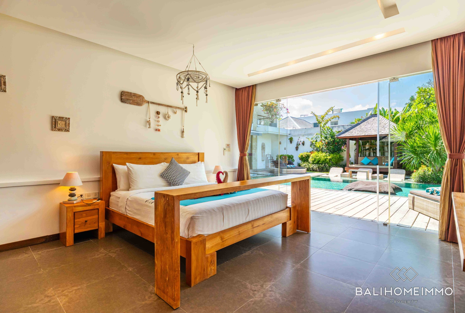 Modern 4 + 1 Bedroom Villa for Rental Near Berawa Beach view 15
