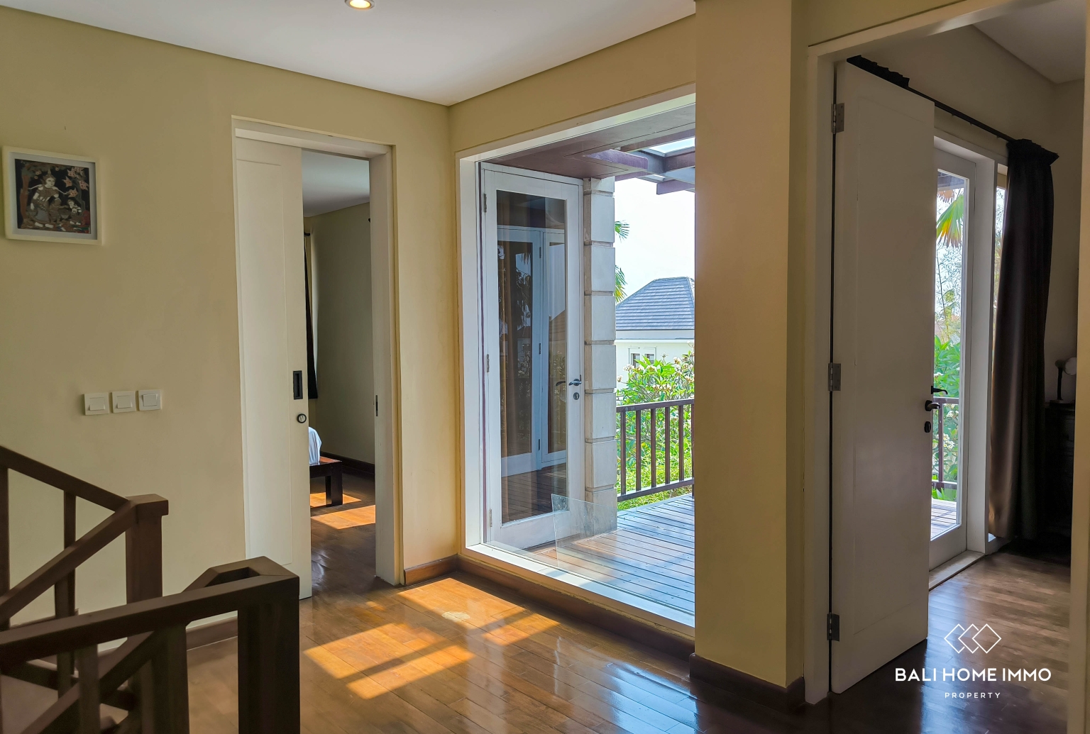 Villa 4 Kamar untuk Dijual dan Disewa di Berawa view 7