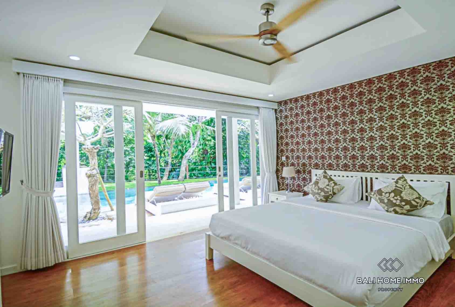 4 Bedroom Villa for Sale and Rental in Bali Pererenan North Side view 14