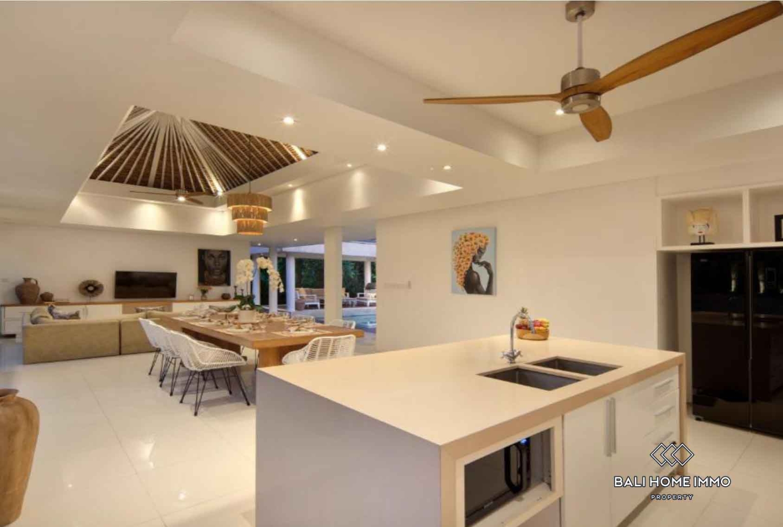 4 Bedroom Villa for Sale and Rental in Bali Pererenan North Side view 13