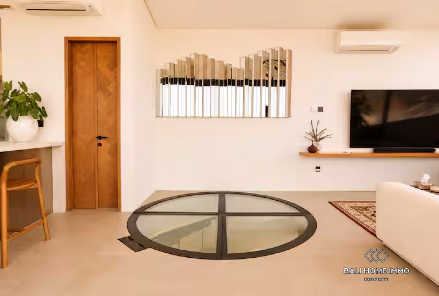 Dua unit vila 2 kamar dijual dengan status hak sewa di kawasan perumahan Canggu, Bali. view 3