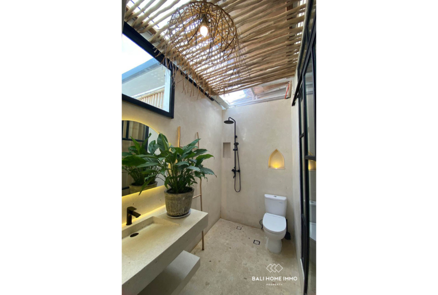 4 Bedroom Villa for Sale & Yearly Rental in Kesambi, Kerobokan view 10