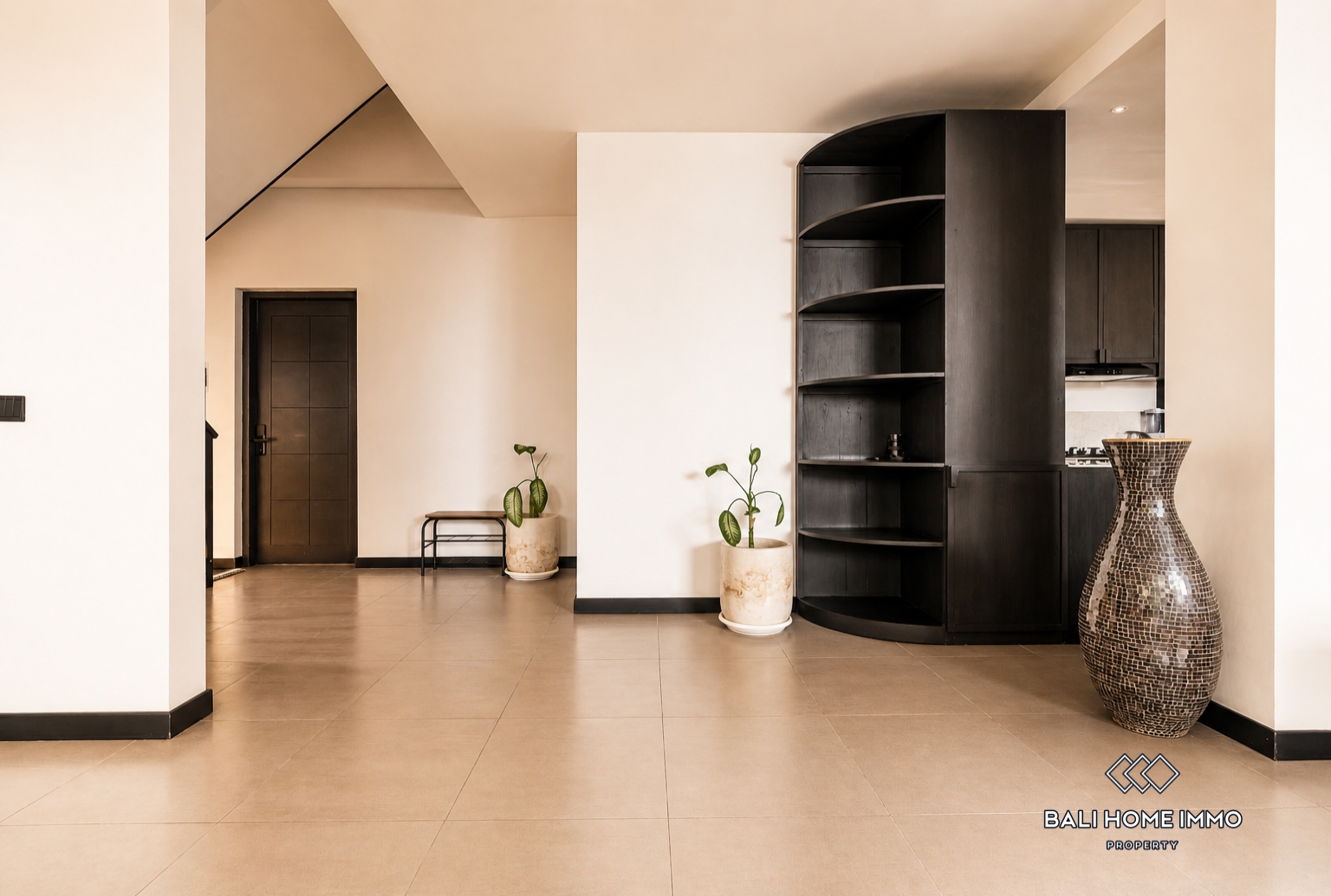 4 Bedrooms Villa for Sale in Umalas Residential side view 12