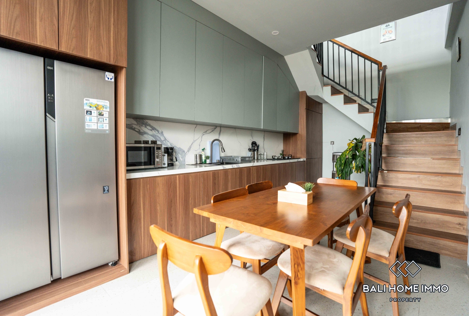 5 Bedroom Family Villa for Rent in Cepaka view 2