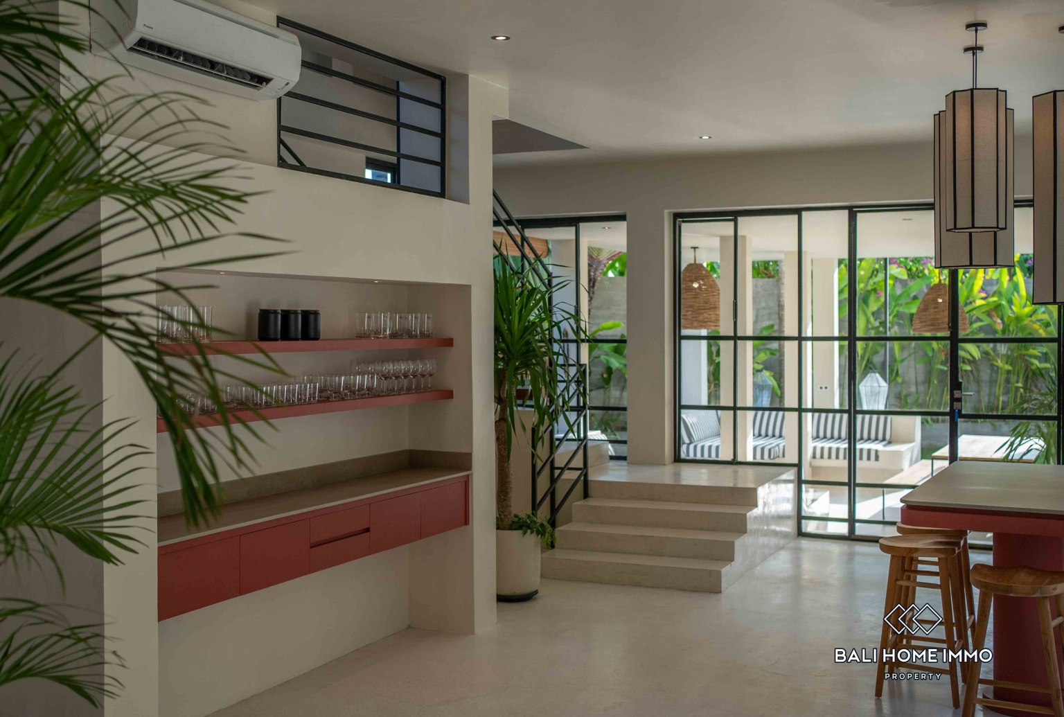 Vila keluarga 5 kamar dengan taman untuk disewa tahunan di Berawa view 11